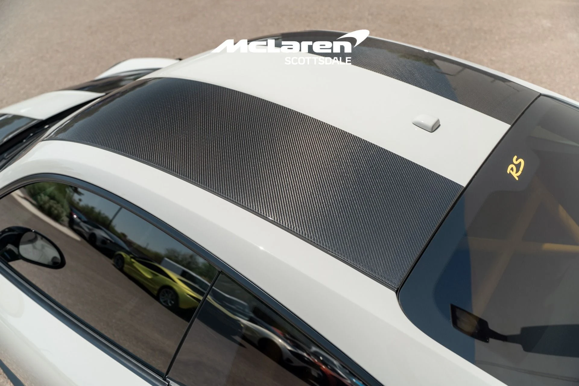 mph028_3438747180_Used_2019_PORSCHE_911_GT_2_RS_1786816376_baeff8541e