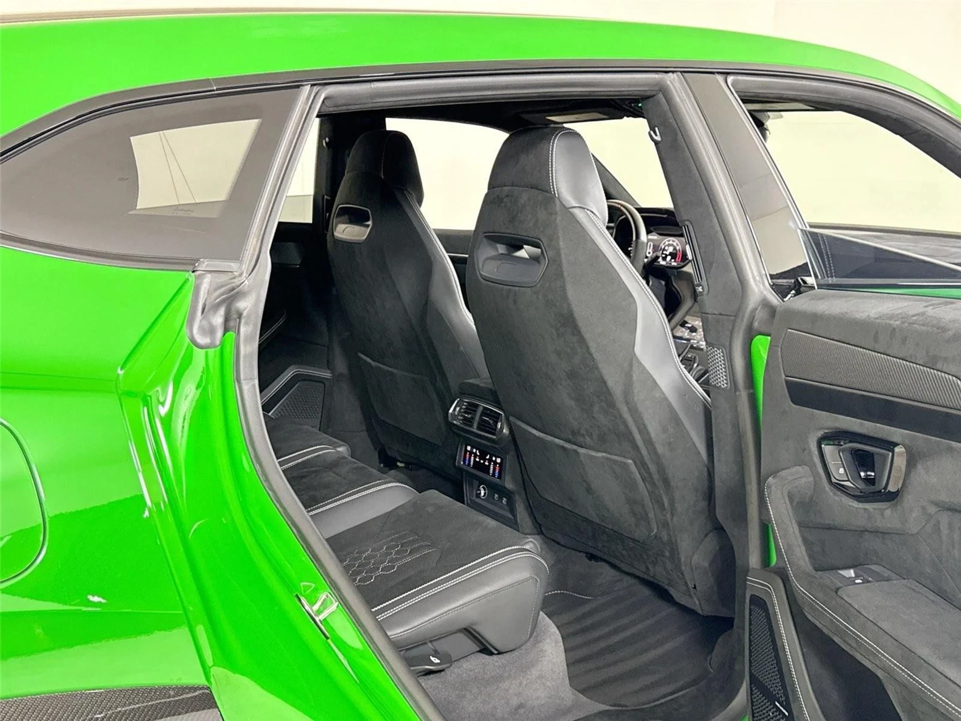 mph028_3443739220_6a0281cd83b2602bc210e2099a3e0187_f017377abc