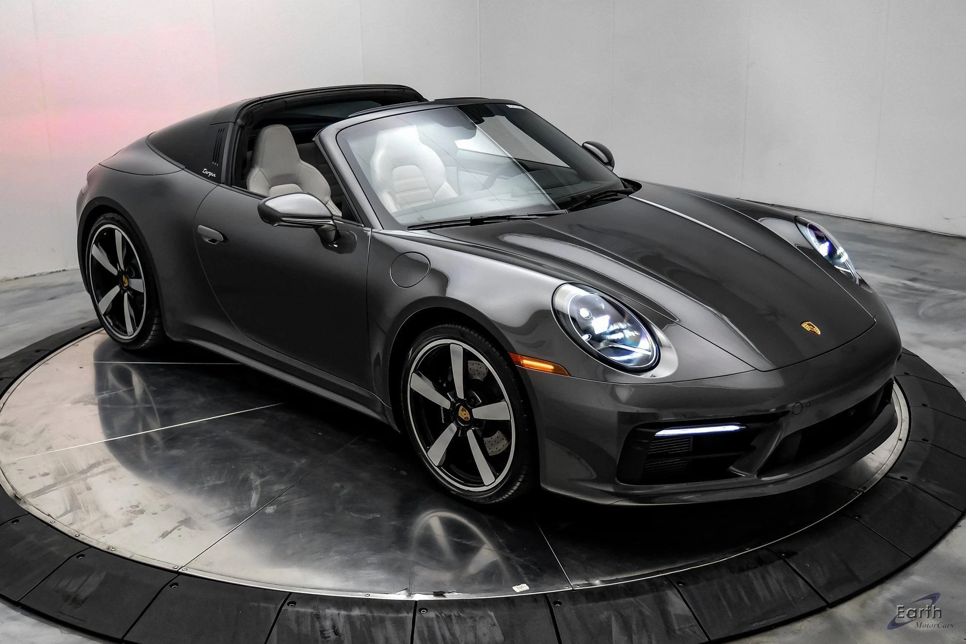 mph028_3449962437_e8cd0d10a9e5e1f60d5b64f4cd466a29x_5512bb39cc