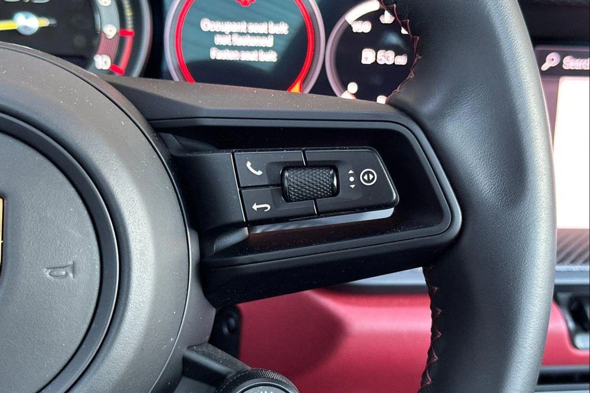 mph028_3453162919_y_Eknji_Gyqy_DX_6k_Tb5_Aq_R_Ejz_G_Jmg_656e44d82a