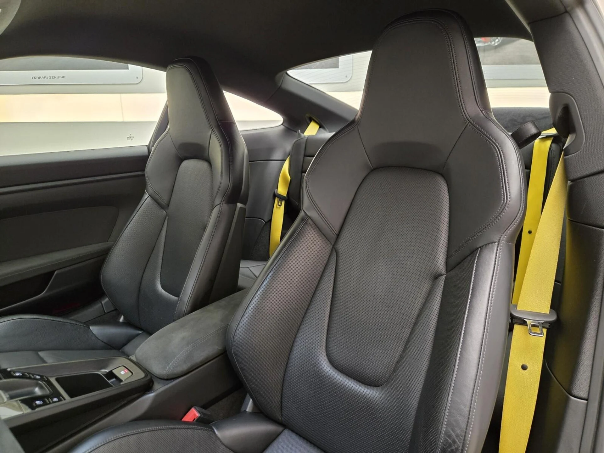 mph028_3457803572_Used_2022_Porsche_911_1768891663_a9e6da60ae