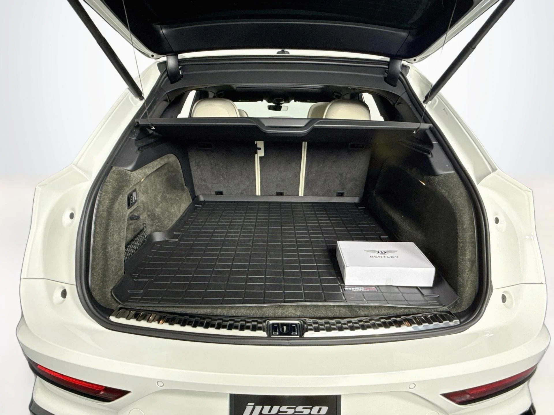 mph028_3458497046_Used_2023_Bentley_Bentayga_S_V8_1791232609_a40070d04f