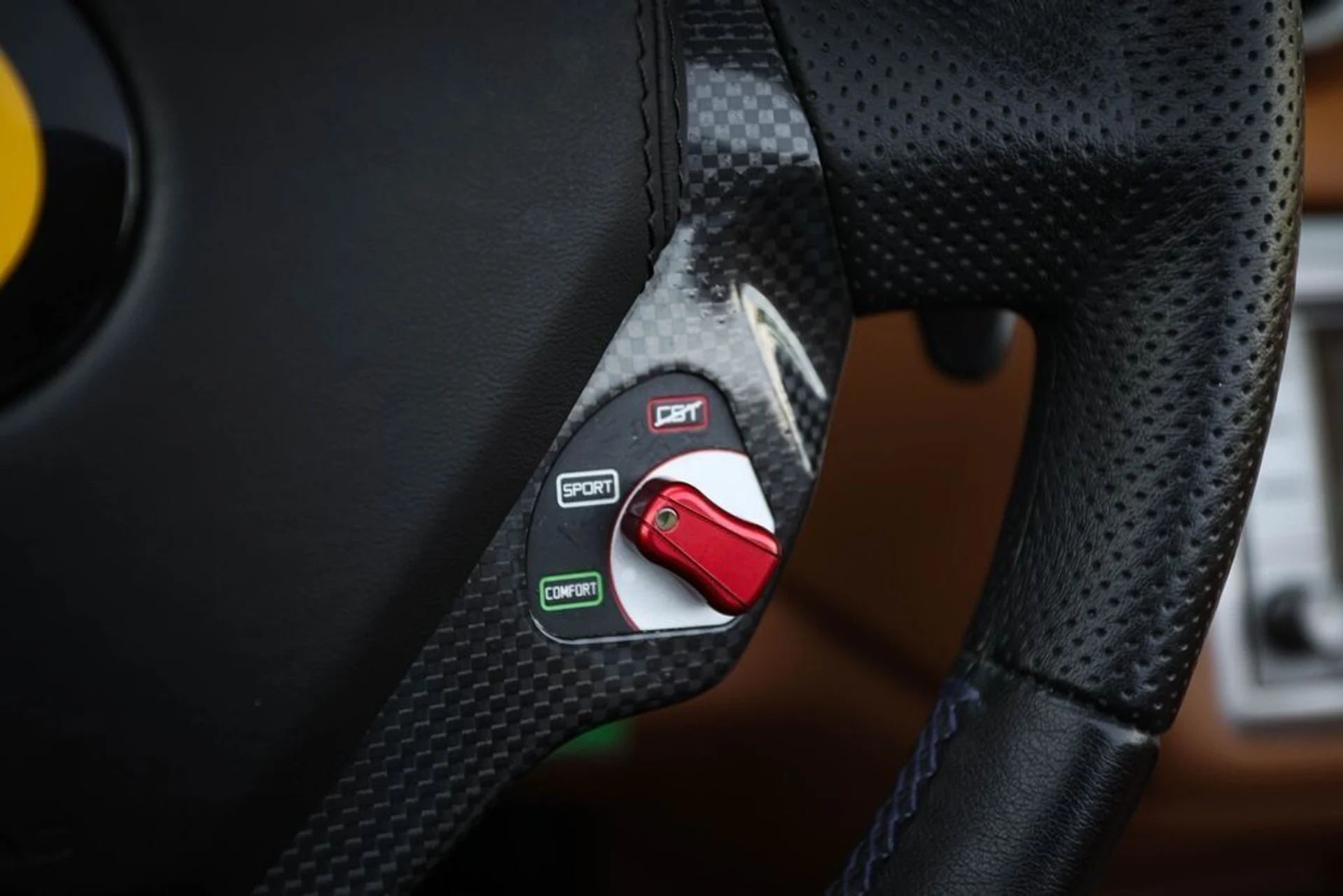 mph028_3462016782_46cbdb321d31d12bca84a177fe54542d_63a00cfbdb