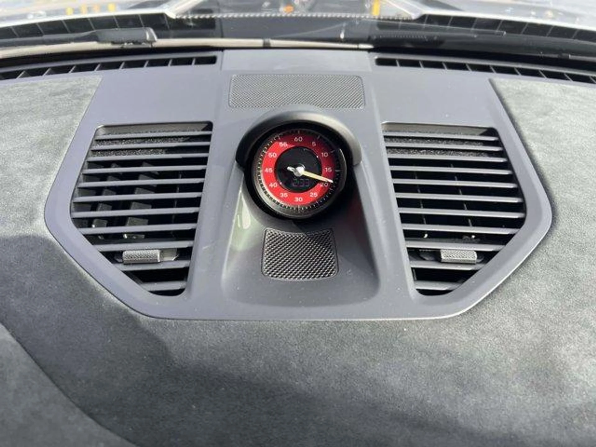 mph028_3463154406_s_L0_Gej0h_BI_Mo3p_ZS_3y_M_0z1_HBJ_4_0ead4da4fd