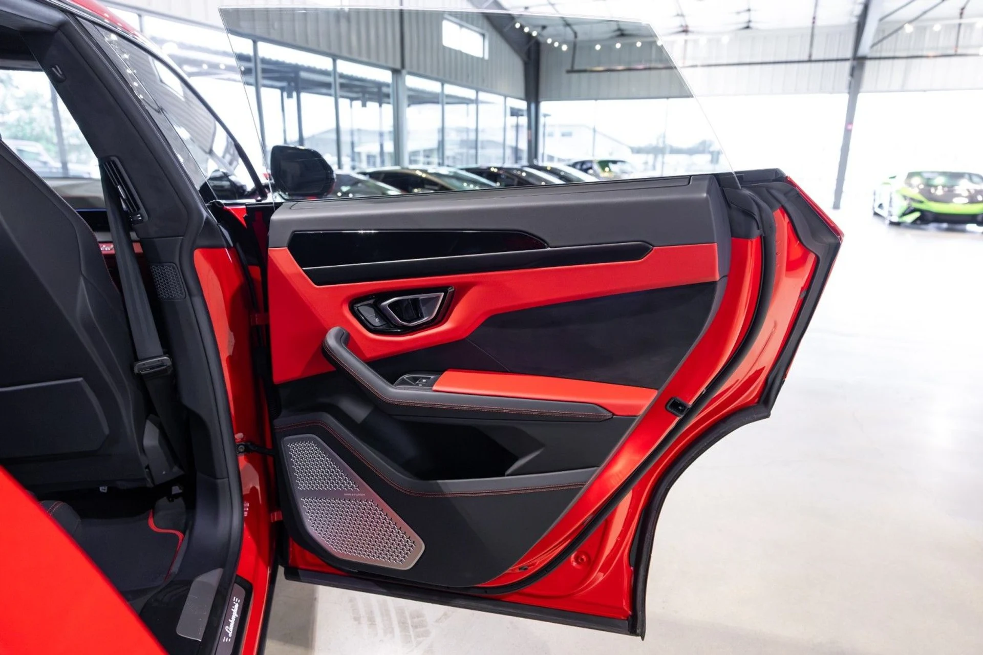 mph028_3464651739_kw_cda2854154