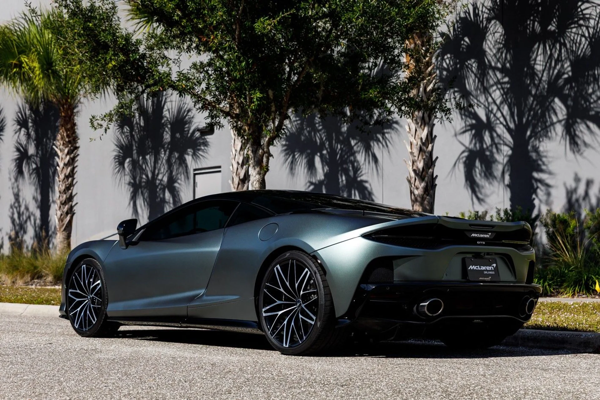 mph028_3494406570_638_p29_l_23b8edf58c