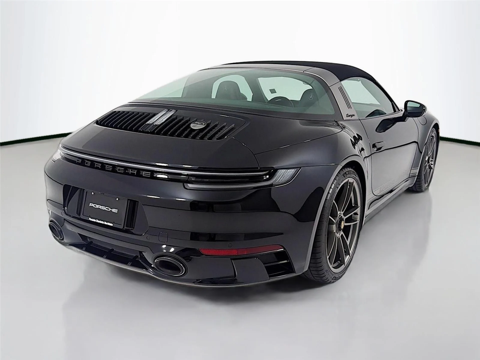 mph028_3498471961_11b38136dd5a04efda994e1f54fd369d_01d3e64e27