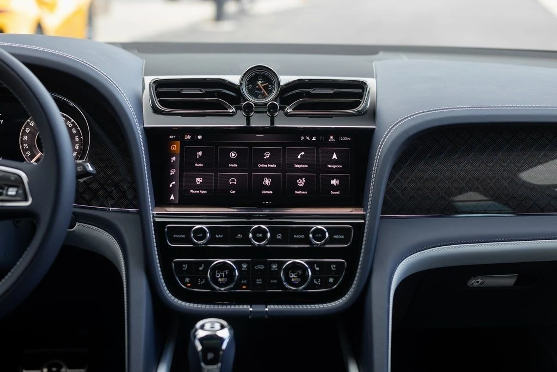 mph028_3498580724_d28ac1e55c653bbb9a29c2a41793aa22x_e9507c9b6a