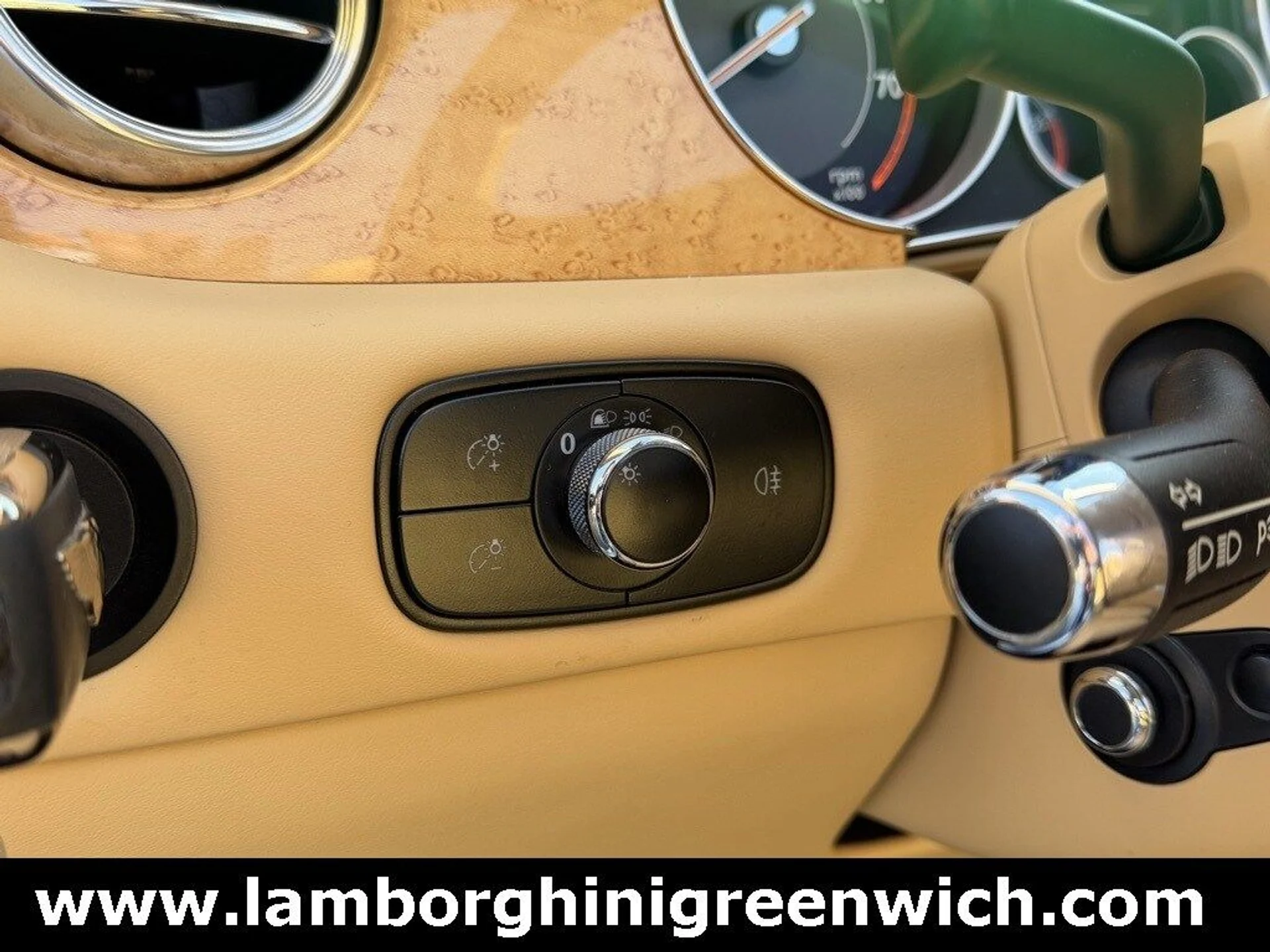 mph028_3506005150_67a67ea88a5d9eb3df645b0cec49db0dx_8b52f3edd8