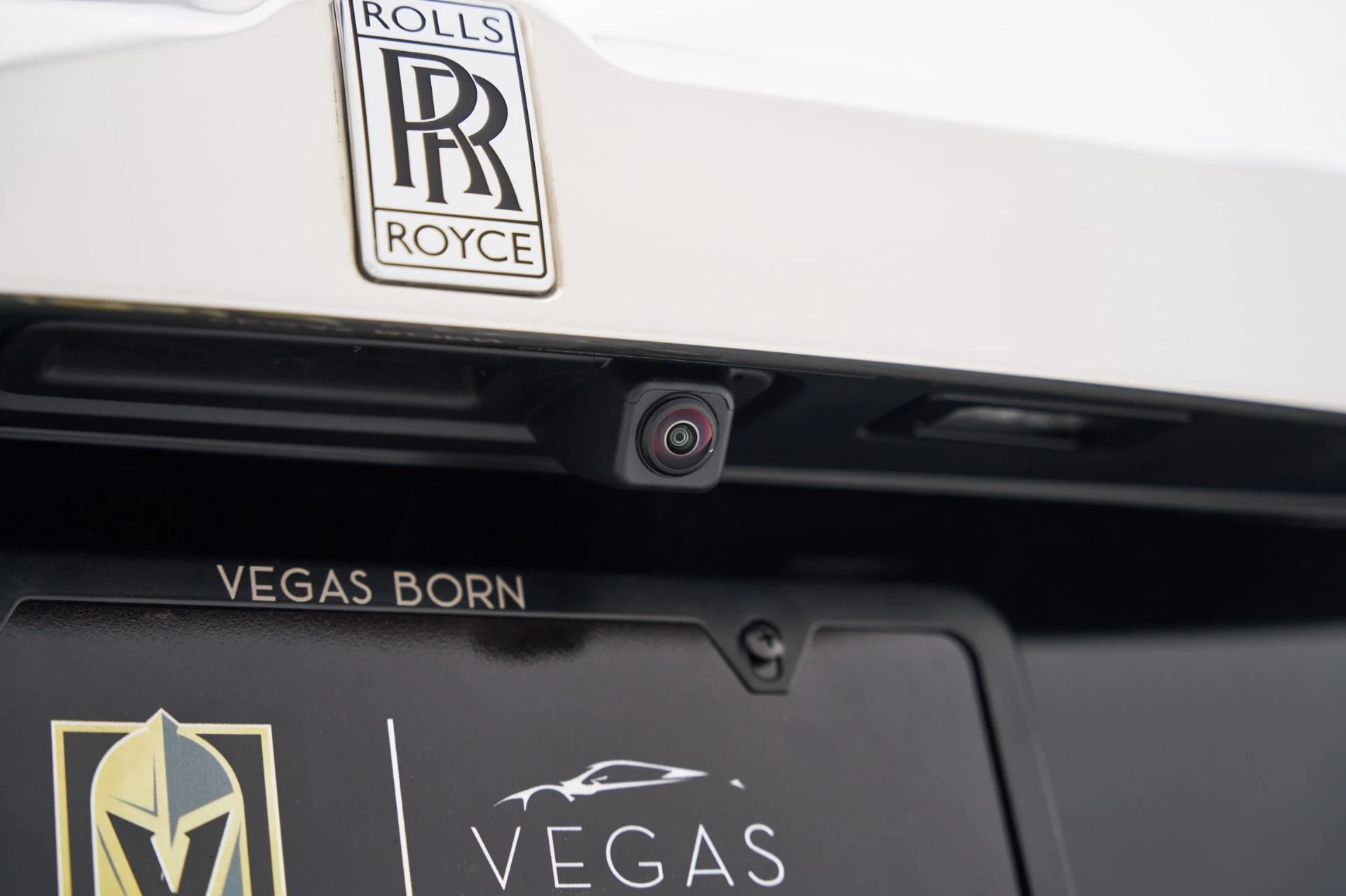 mph028_3506200053_Used_2026_Rolls_Royce_Phantom_Base_1792609444_47dd96b7d6