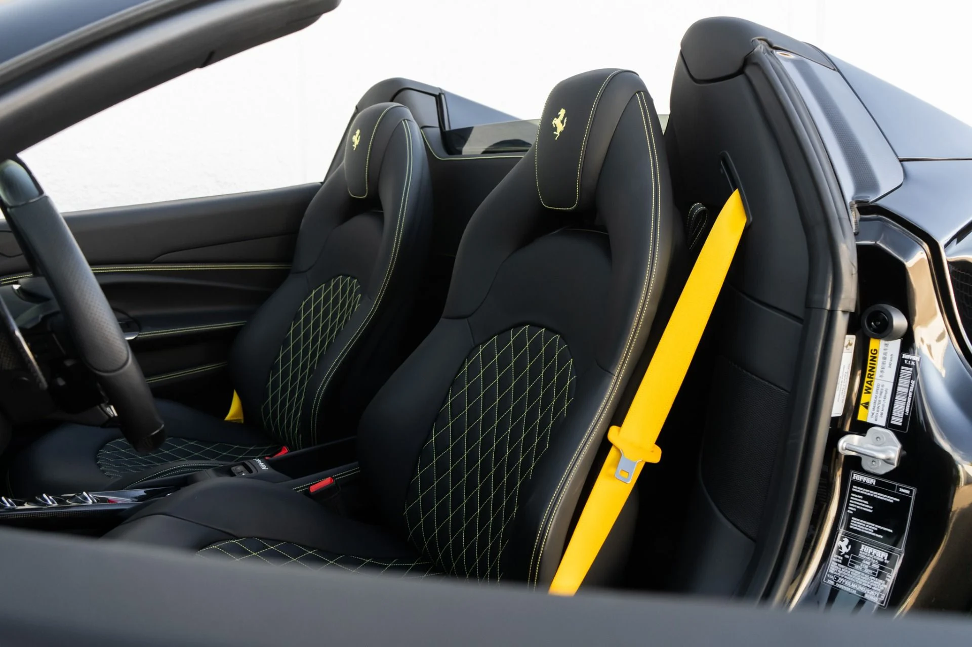 mph028_351206181_Used_2022_Ferrari_F8_Spider_1791584435_d37cf0e1c6