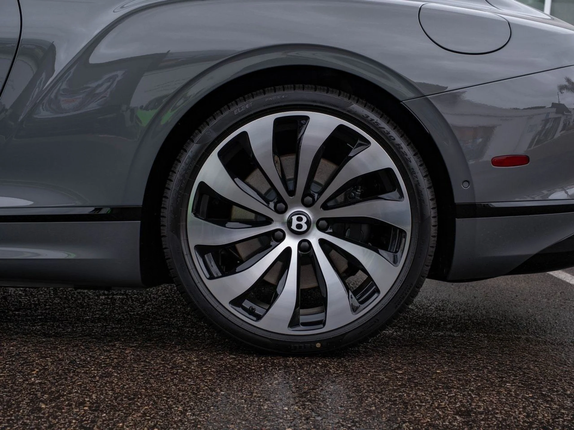 mph028_3514559712_bb7fe09c7846d1bf55c953510cae8db3x_686518663d