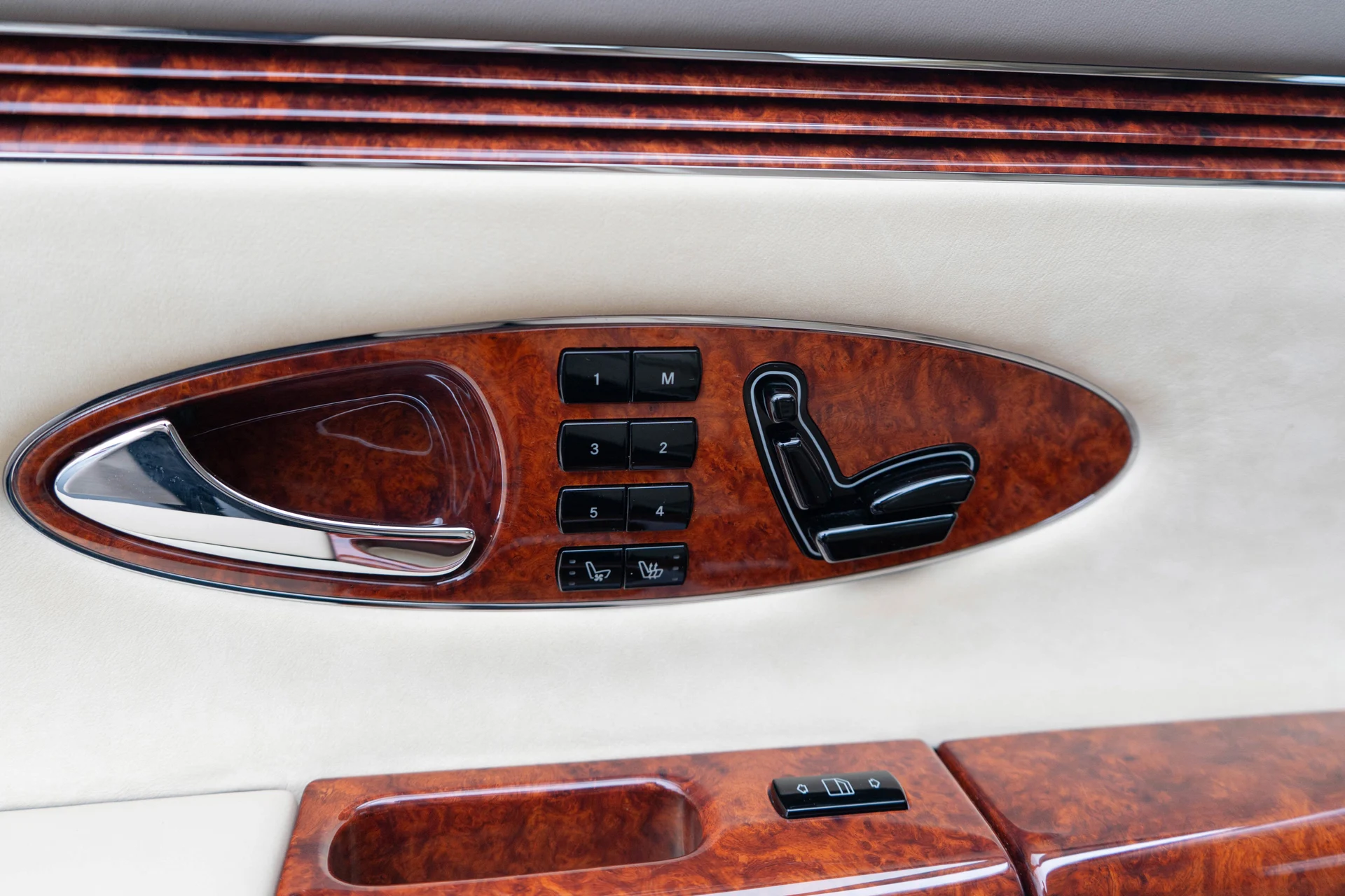 mph028_3520231774_29_a70e7ffd99