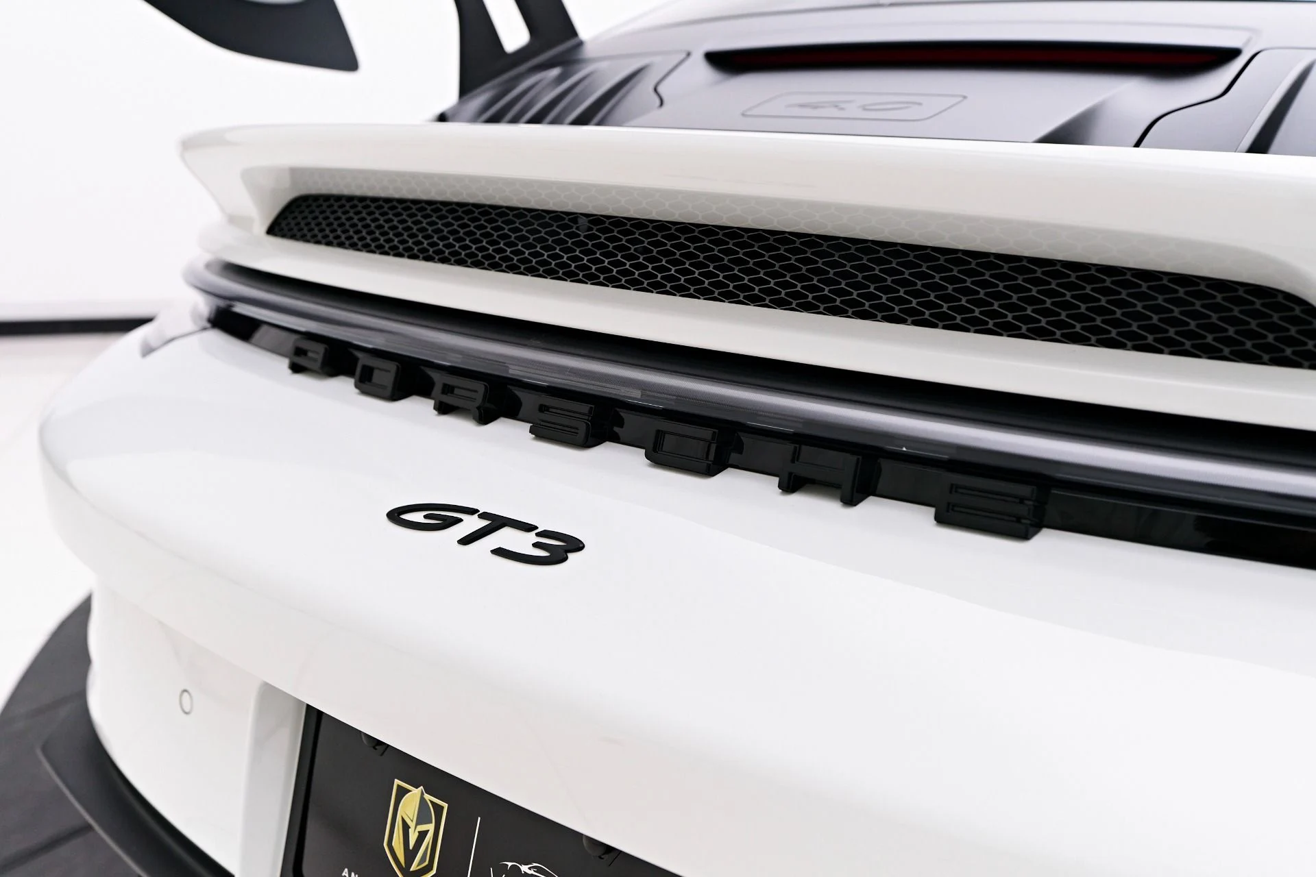 mph028_3522253596_Used_2023_Porsche_911_GT_3_1750710983_65e2cf9977