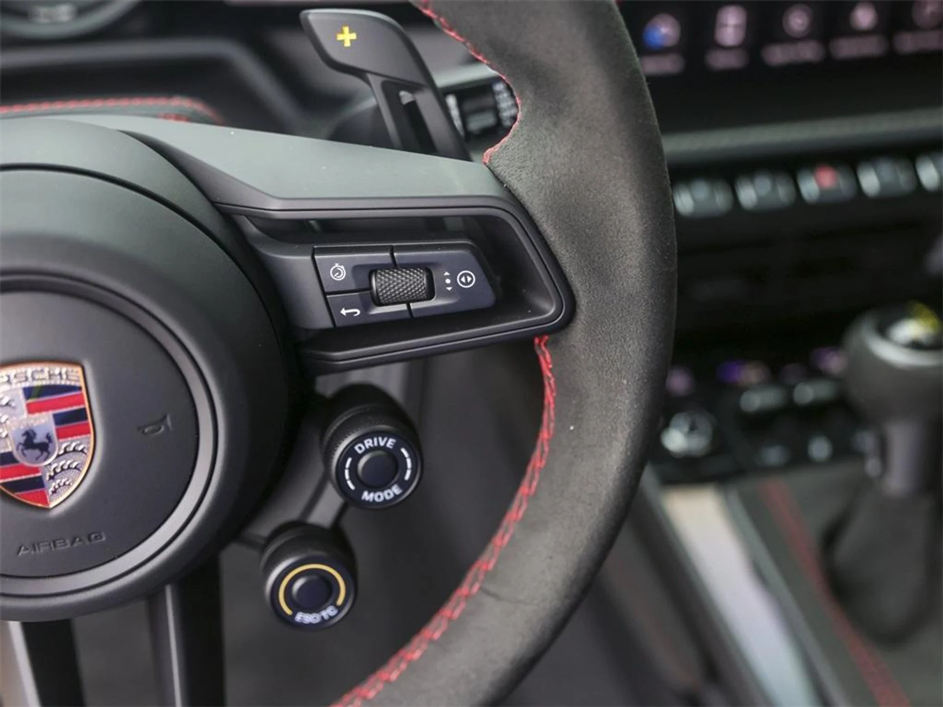 mph028_35300170_f817q_Qdj_Tquo_W_Ag_Wew_Y_Nwx1m8vg_024ec731ae