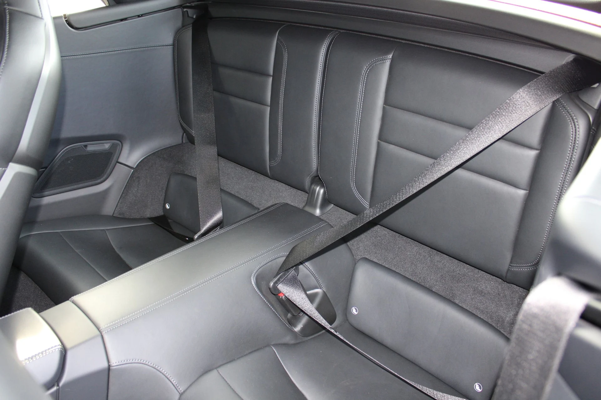 mph028_353037241_0de95a7f6998bd494011ce136ccde8dfx_10c045deed