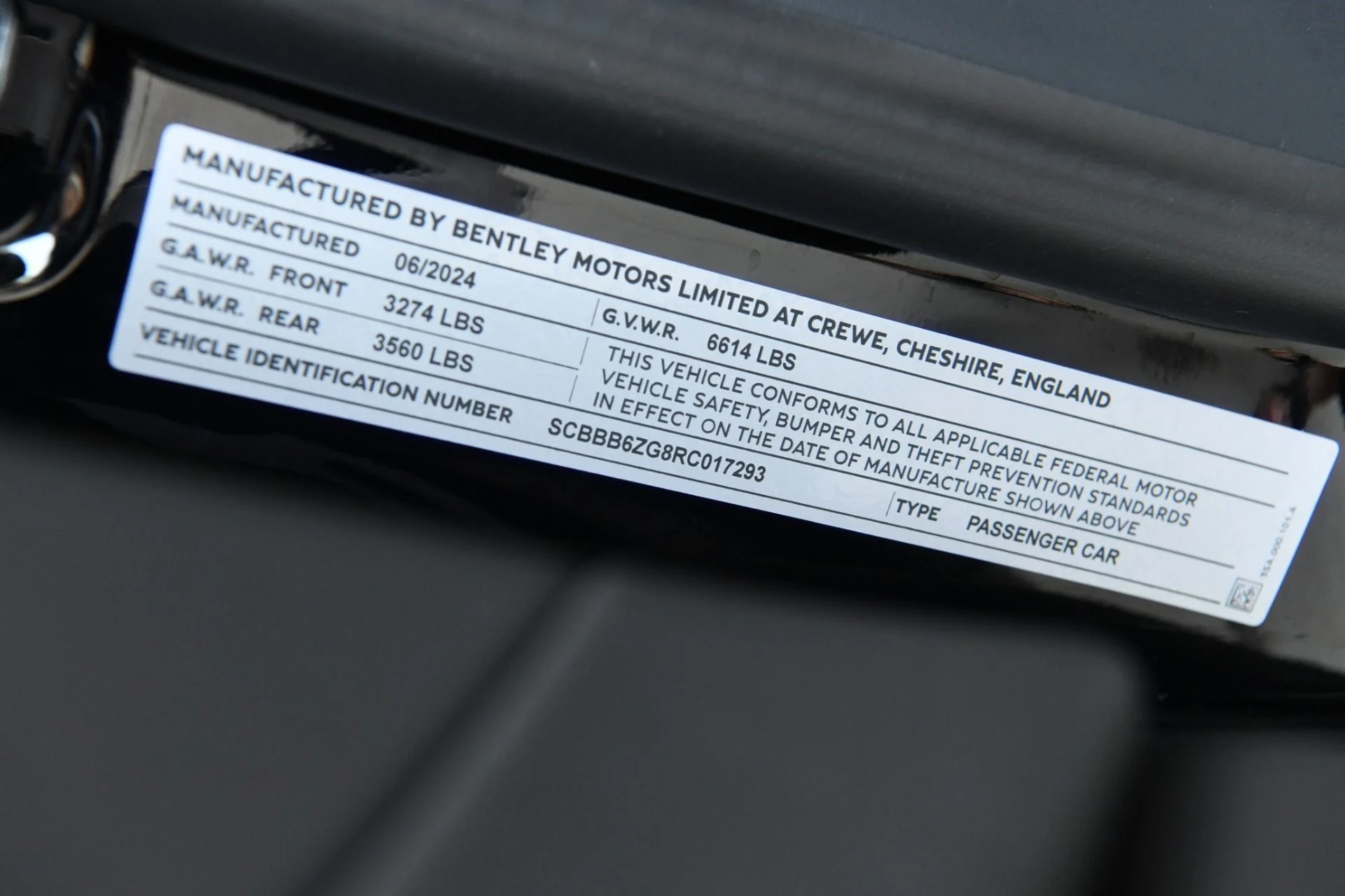 mph028_3530733716_Used_2024_Bentley_Flying_Spur_Speed_1751398516_6a43a0a879