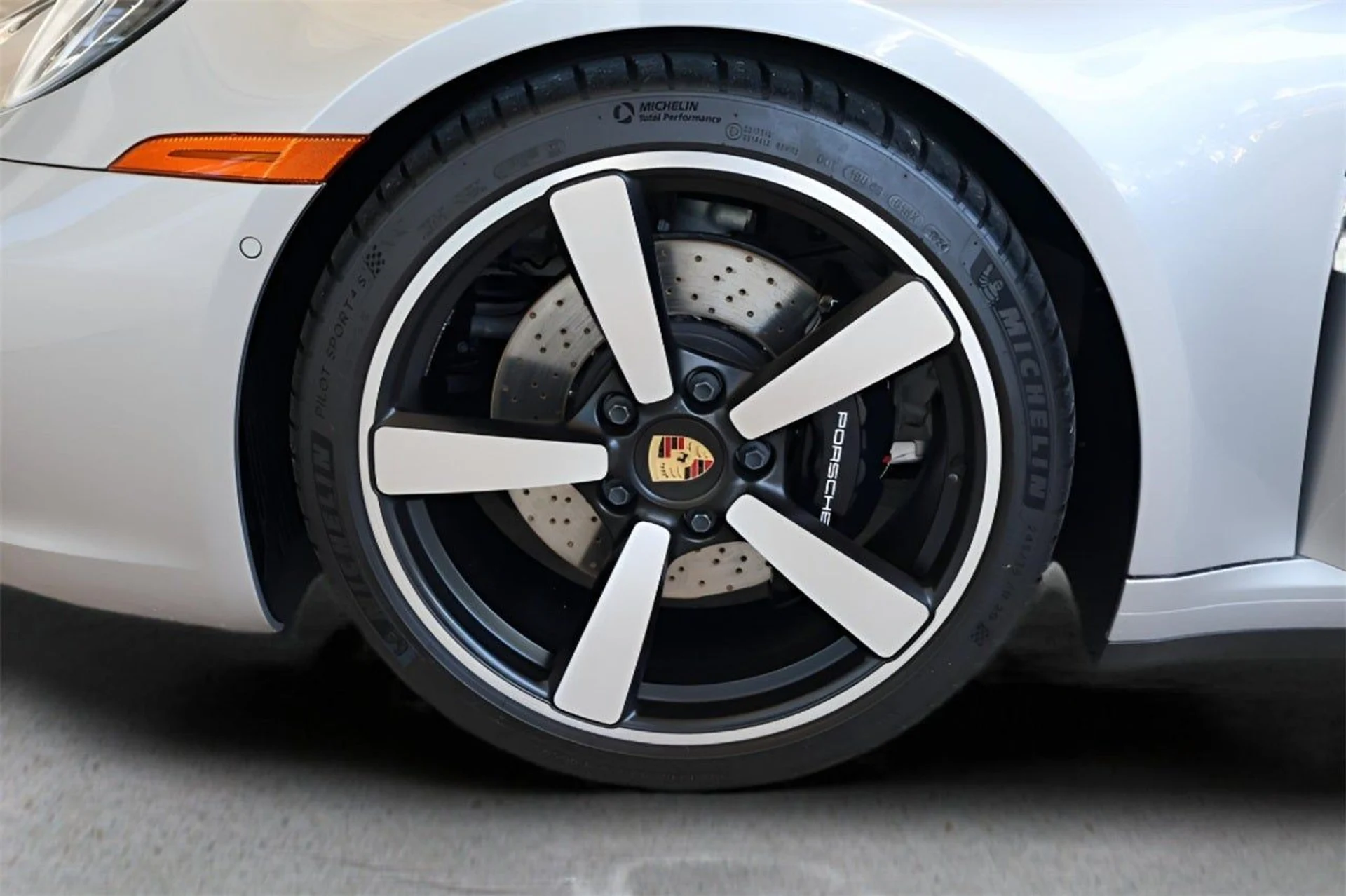 mph028_353910892_29_79d2bf028f