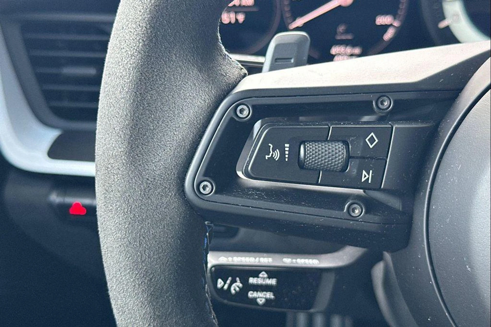 mph028_3541841296_op_Ju3h_Mwvv07noo_U8_S_Lvye_UYE_Q_f997b79ff0