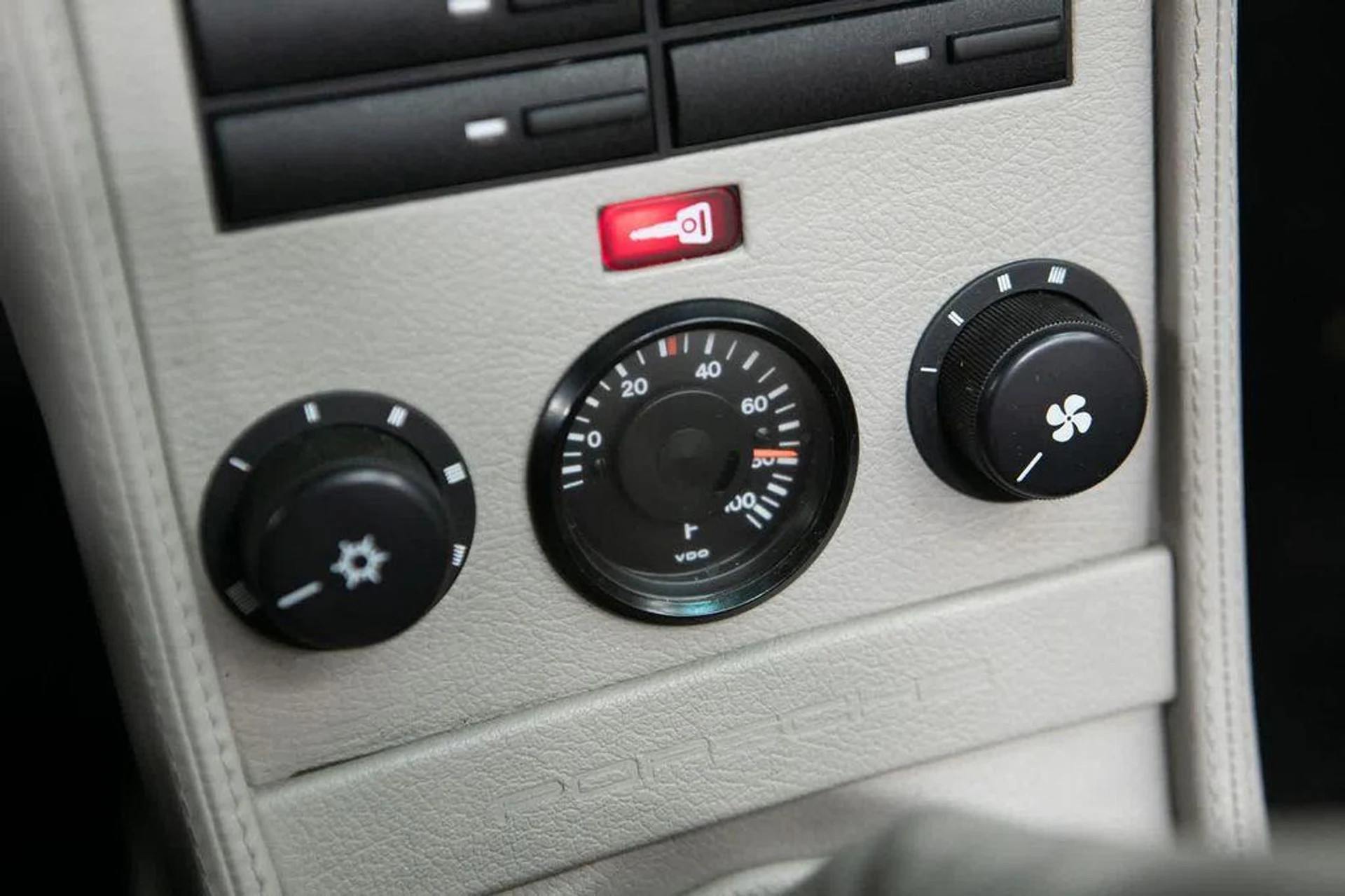 mph028_3548392772_8lq_FKIYL_Bg9q_F8kr7_Nlnol_Aun8_U_89cdcfce3c