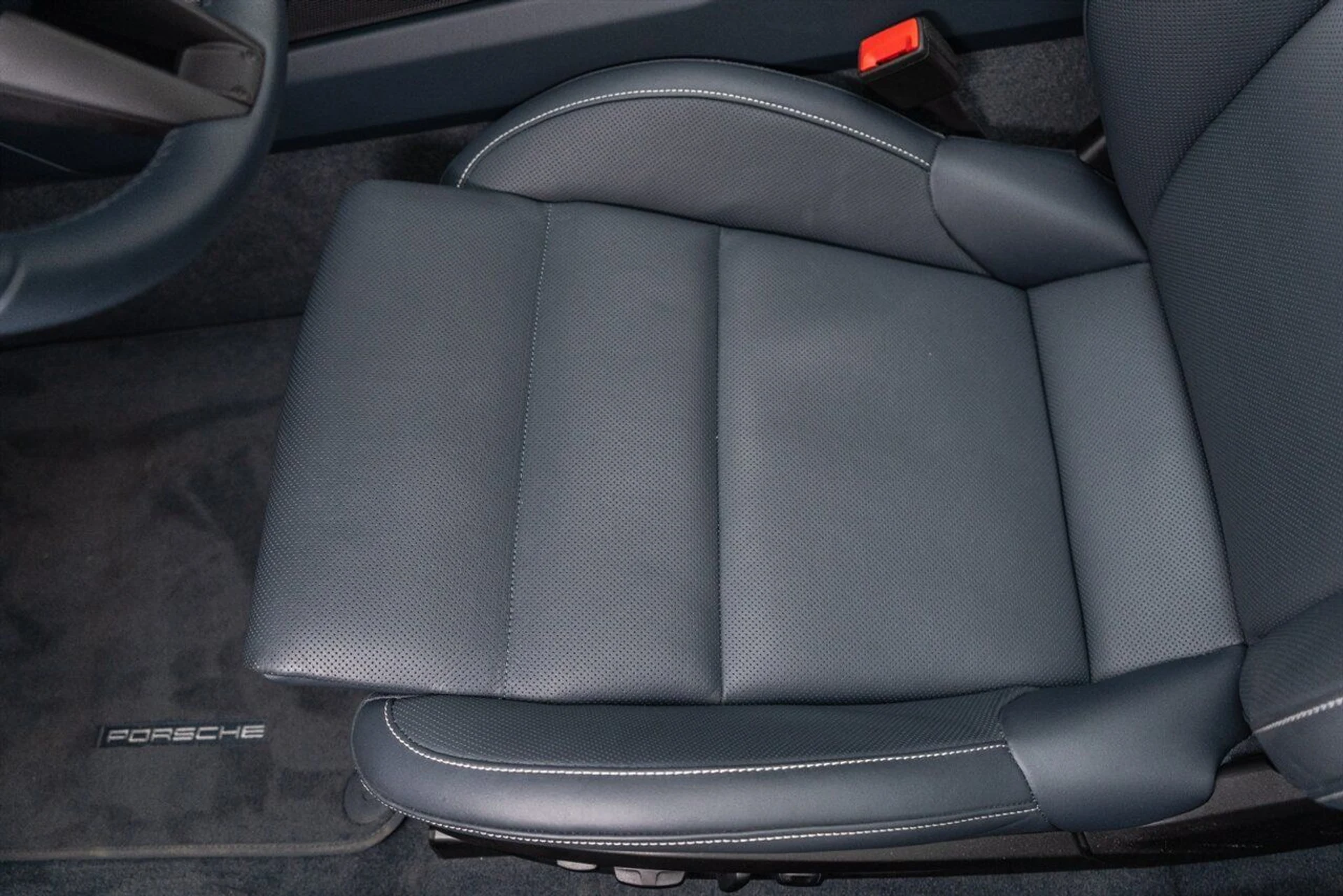 mph028_3552535610_0106dfedb3_1280_408070a1ae