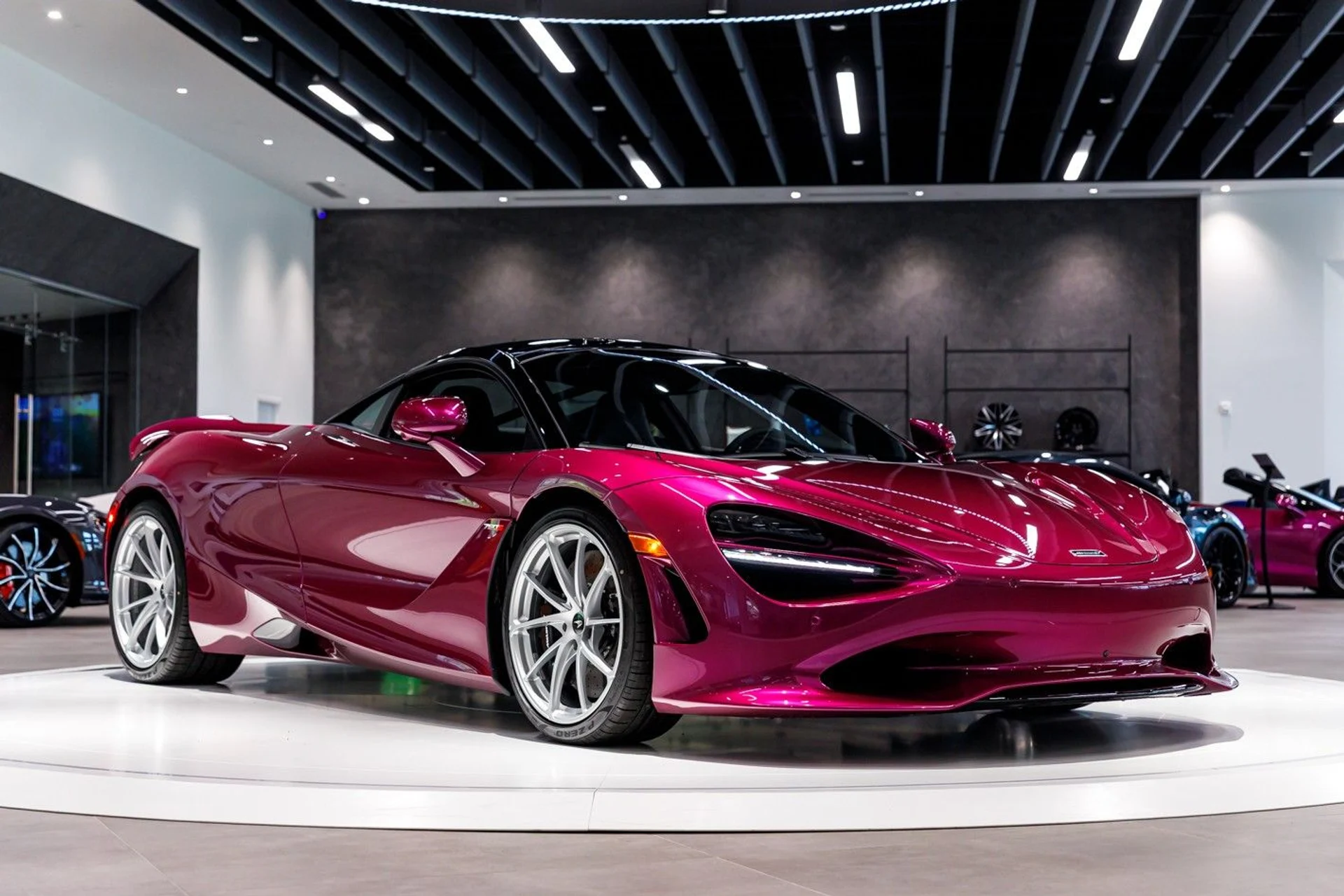 mph028_3553676137_676_p29_l_1a41a3d81d