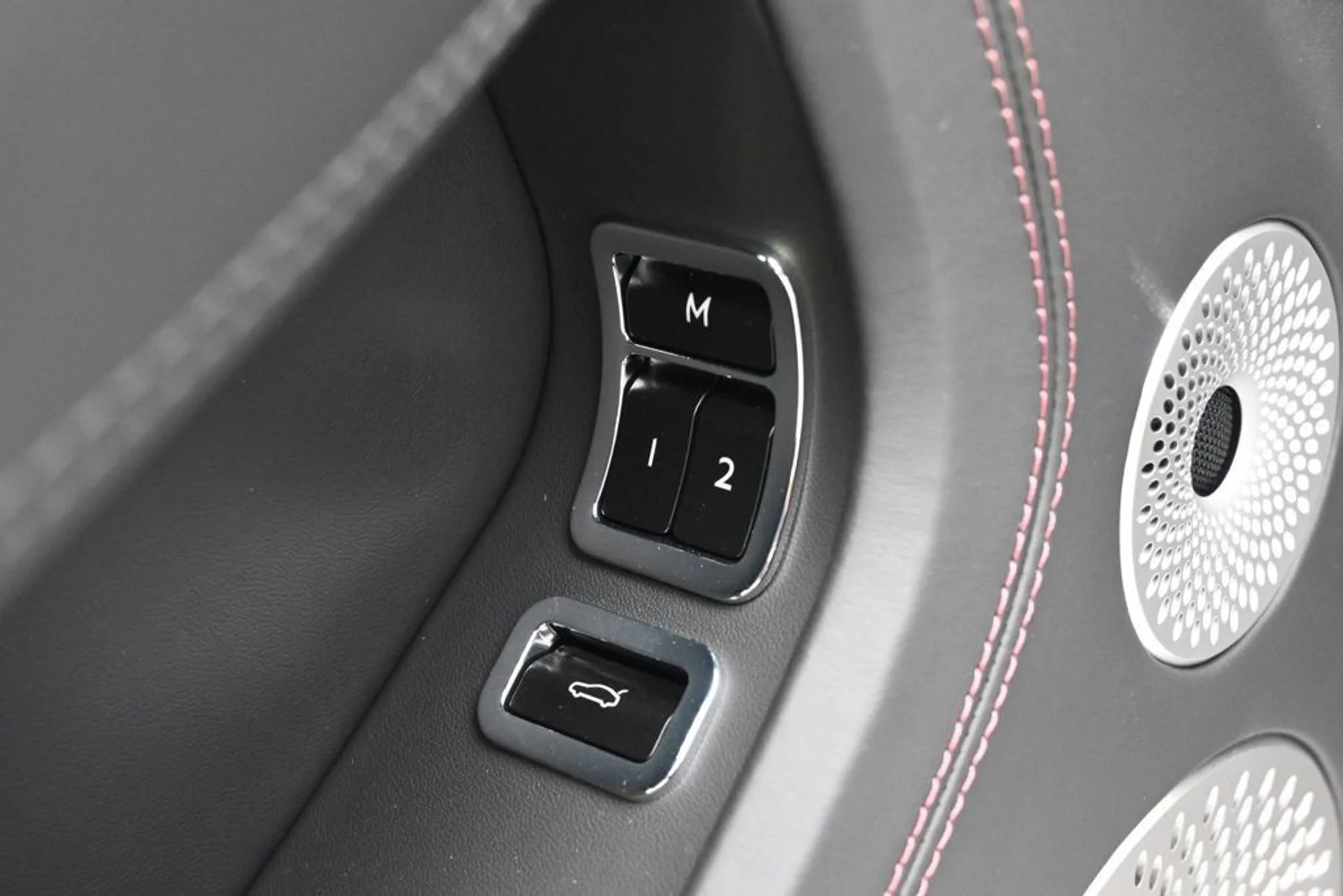 mph028_3556736_05d47550cd014366ad0150b2873ac332_cb7209ee07