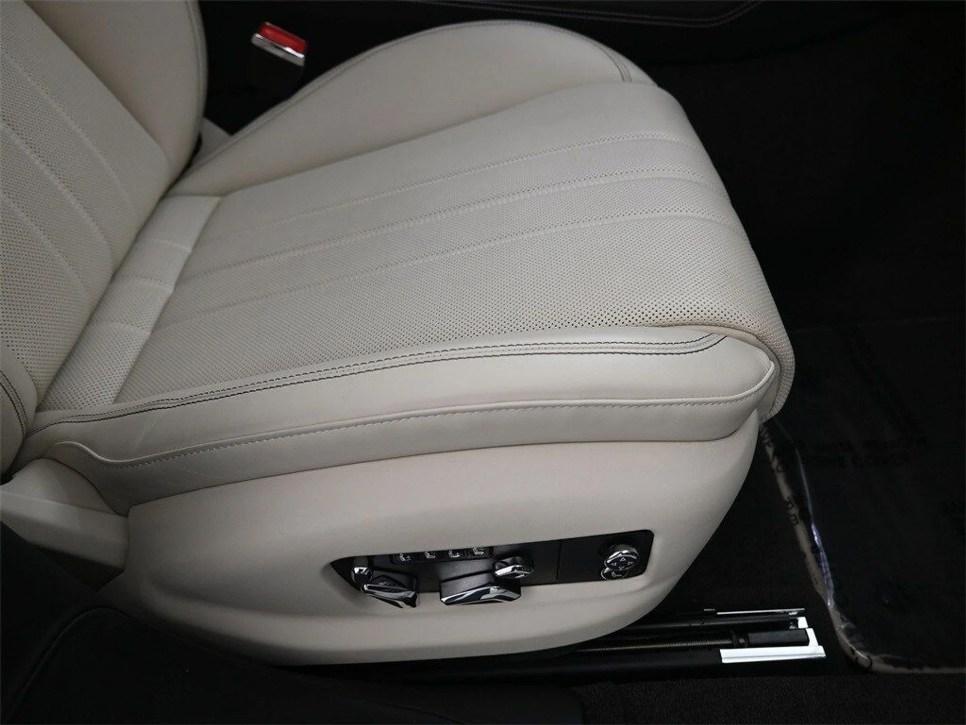 mph028_3558125086_68873cb047a2fc26c0002b3355f4645ax_7d9ff109e3