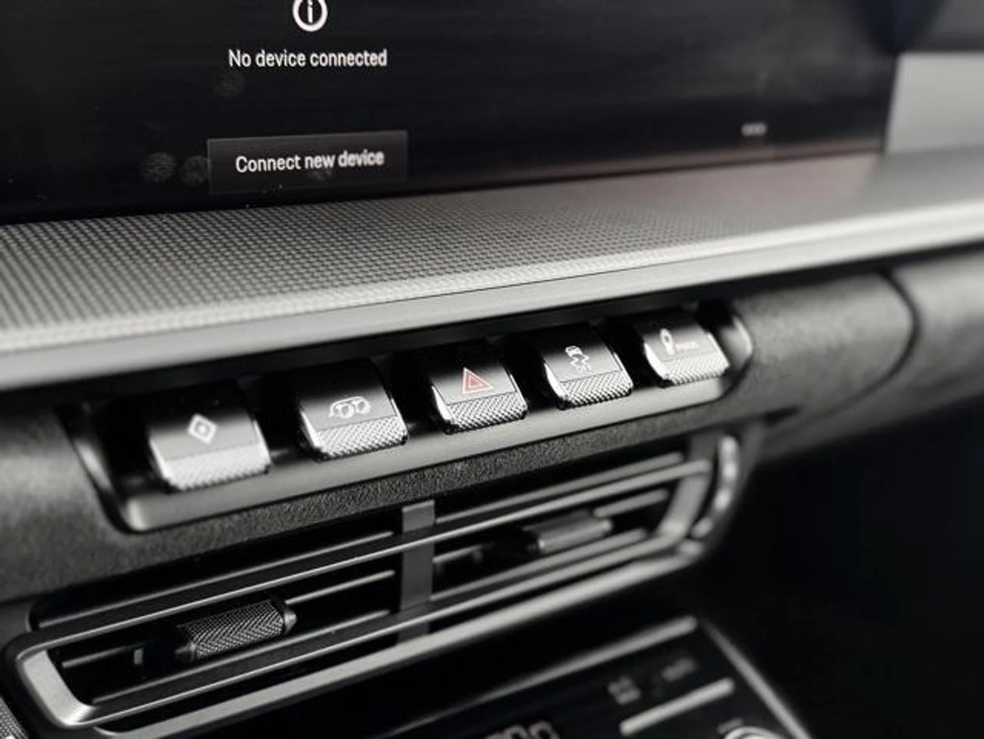 mph028_3561072932_p9i_LE_9eav_Zwp_CFKPJQG_ep_Ve_WAQ_0d4cb0c49e