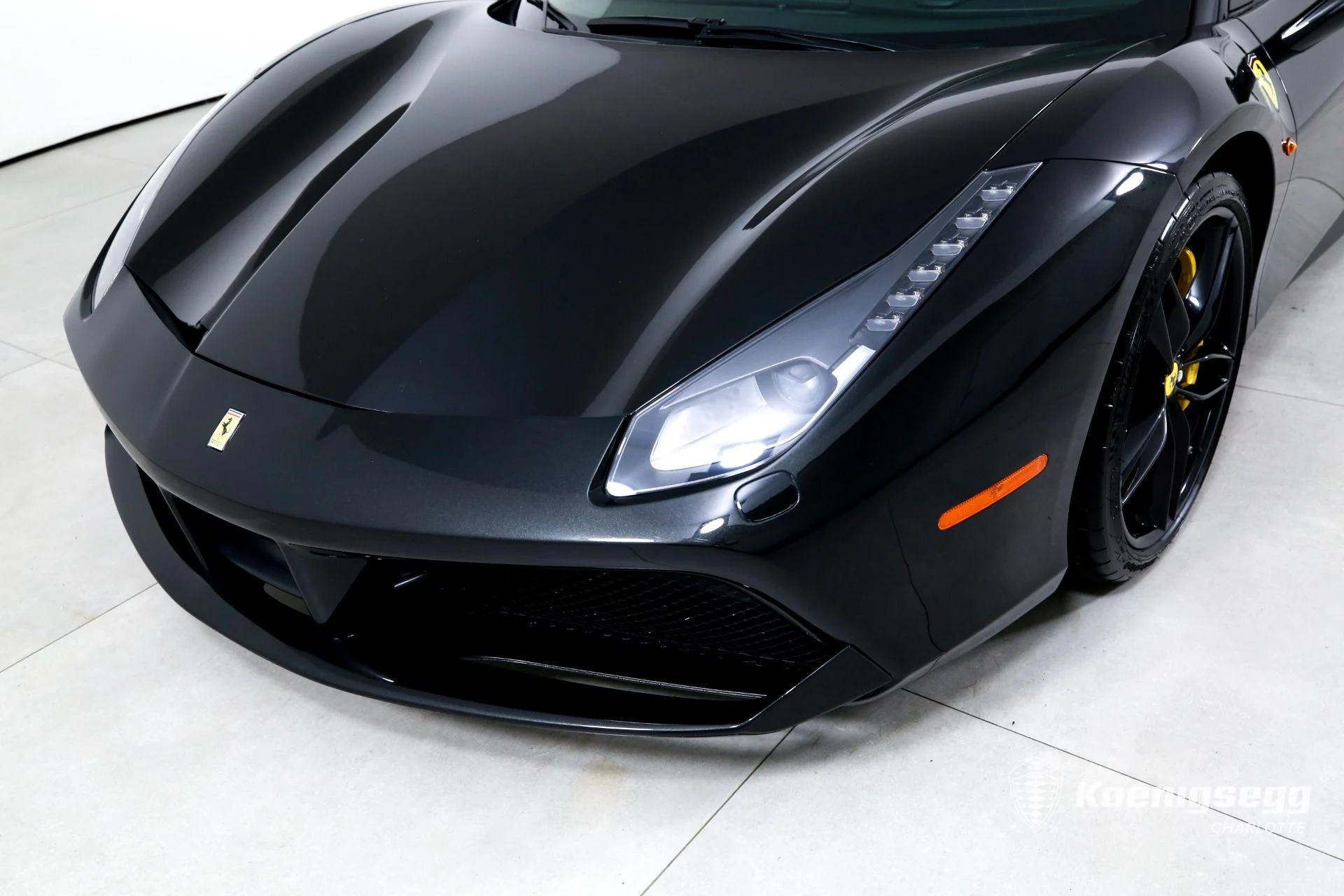 mph028_3563281733_Used_2018_Ferrari_488_GTB_1782503374_21db0911bb