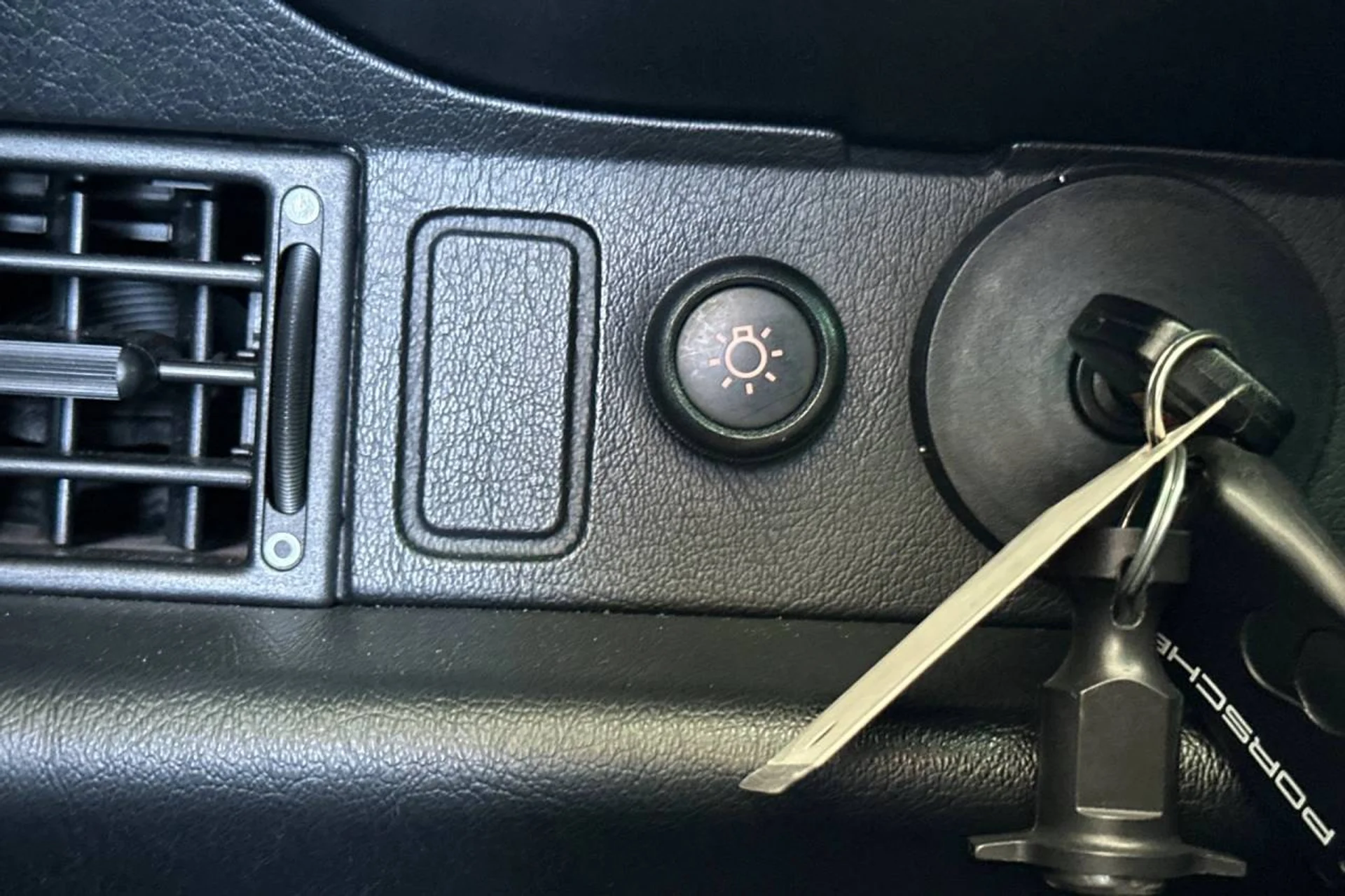 mph028_3577886994_1280_9202285642