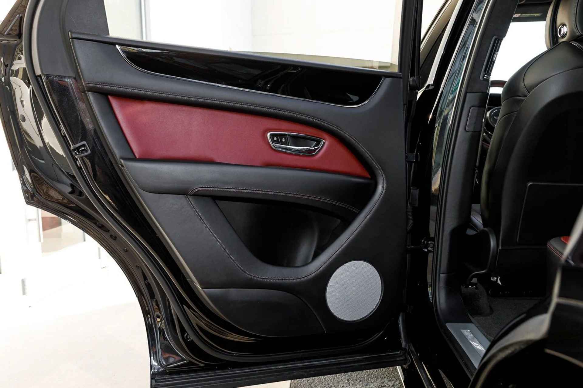 mph028_3579969081_4826b172fc4735c3845544051cad447ex_5b3281b01d