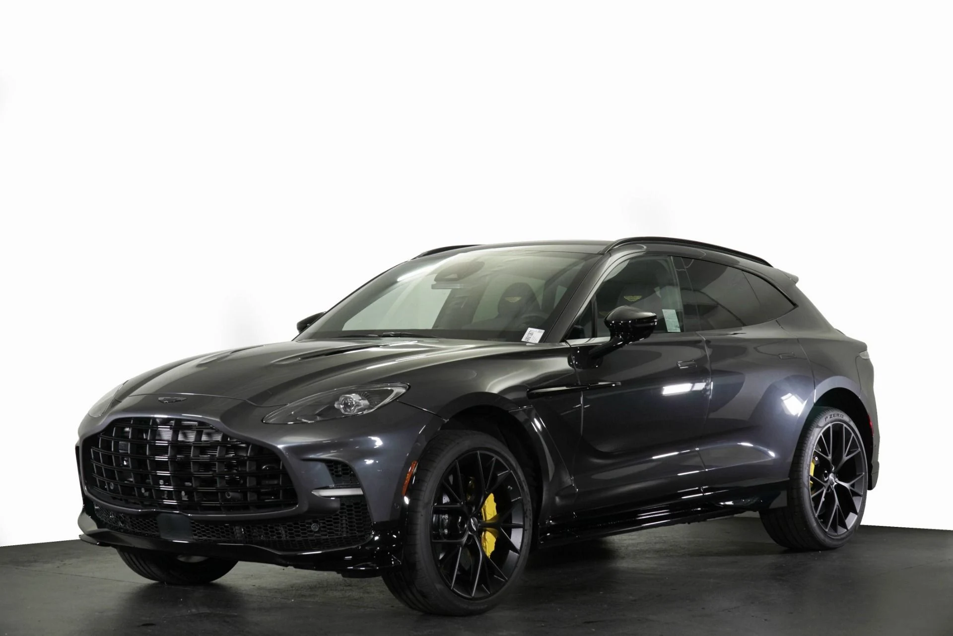 mph028_3589745250_New_2026_Aston_Martin_DBX_707_1771009088_1155425f1e