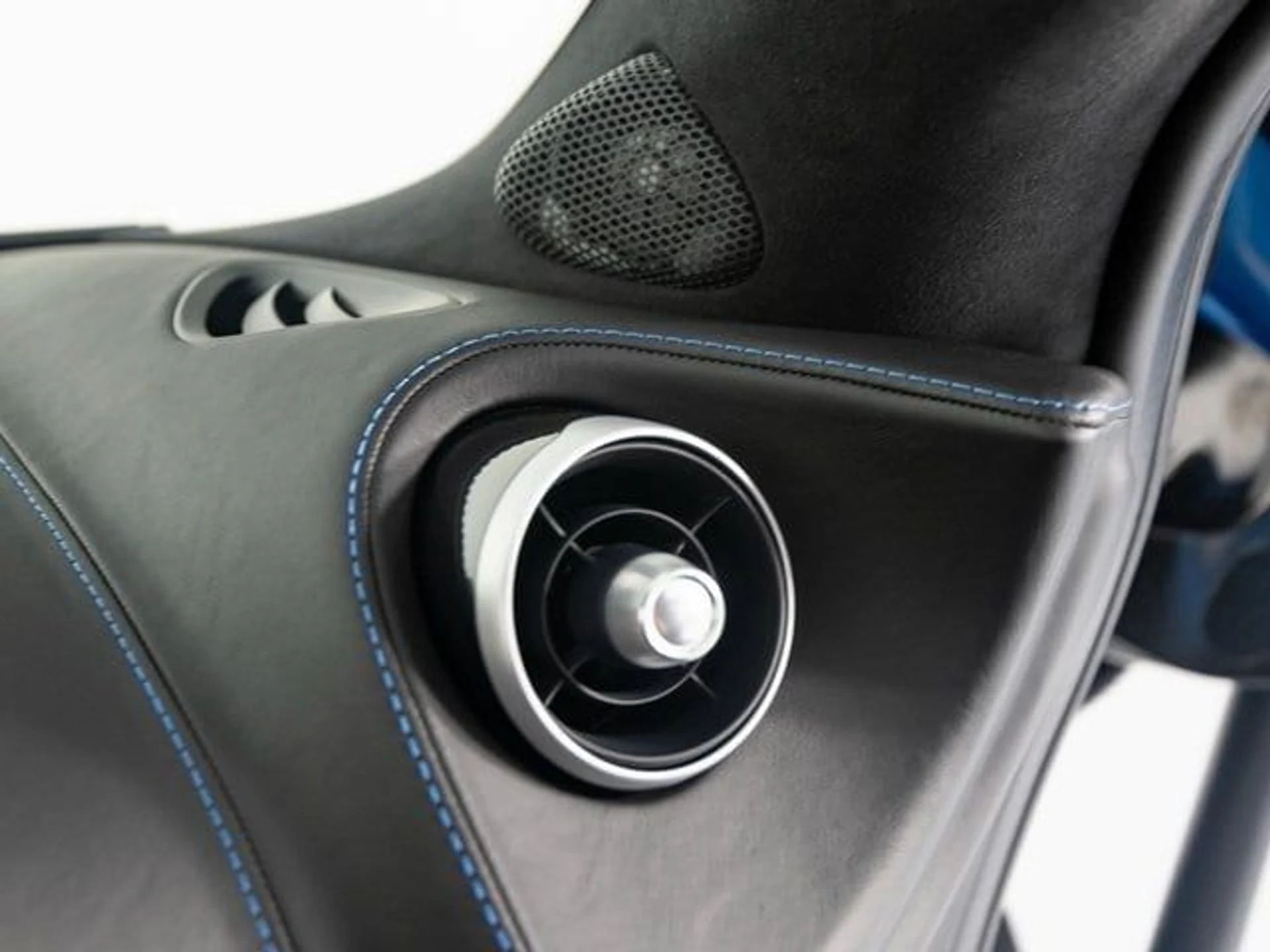 mph028_3593297540_10abb904f2b79c6fb8883a1956ee1452x_a56daa4e41