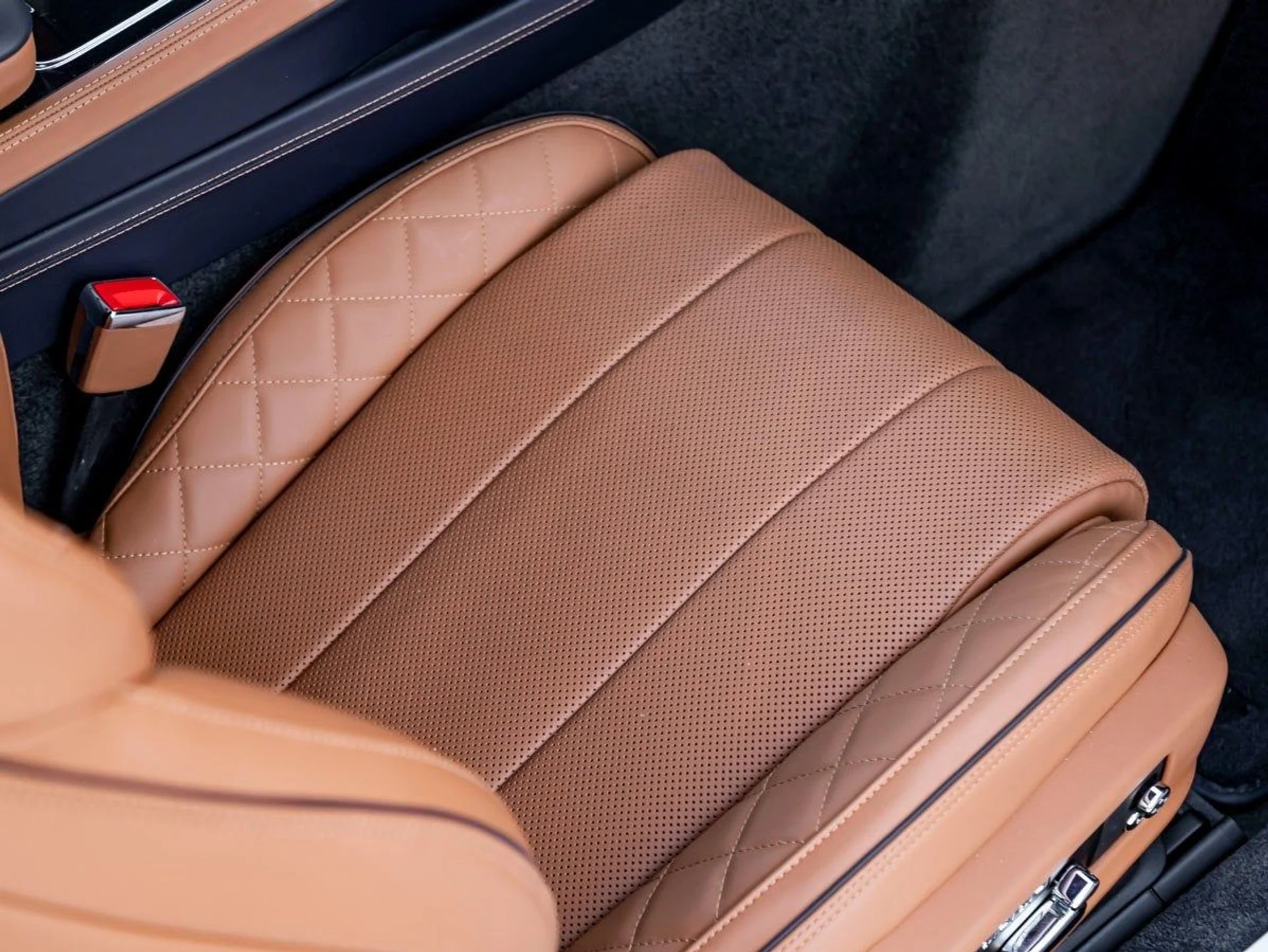 mph028_3601863874_29_6b50b18299