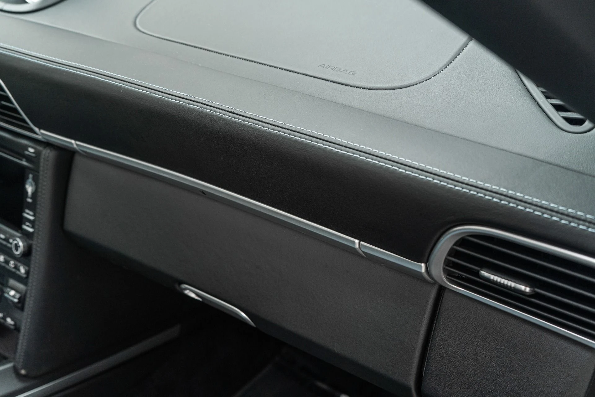 mph028_3602114449_Used_2012_Porsche_911_Turbo_S_1757347118_156037f579