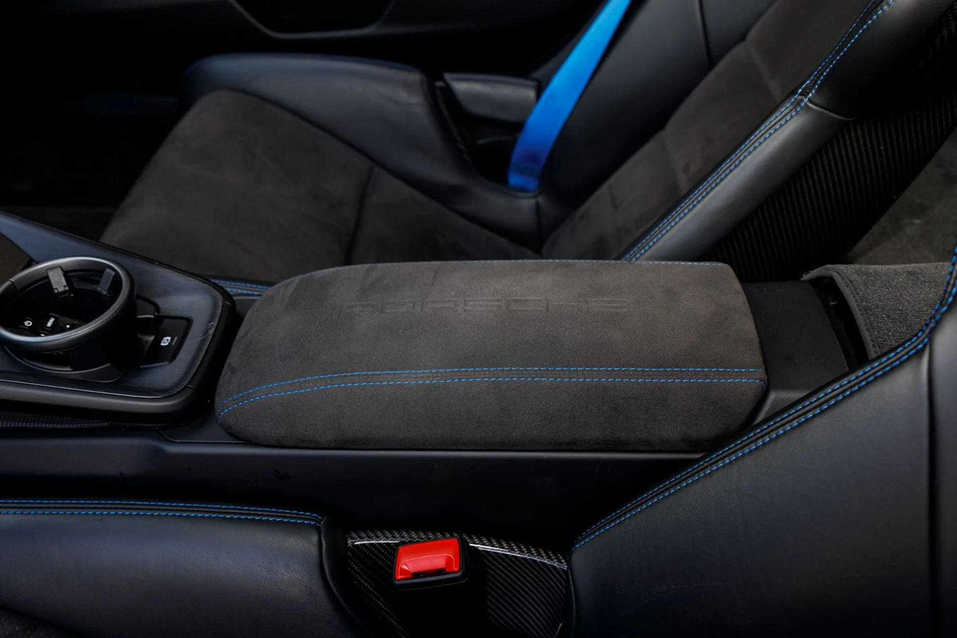 mph028_3604553198_595_p29_l_b39abc27a8