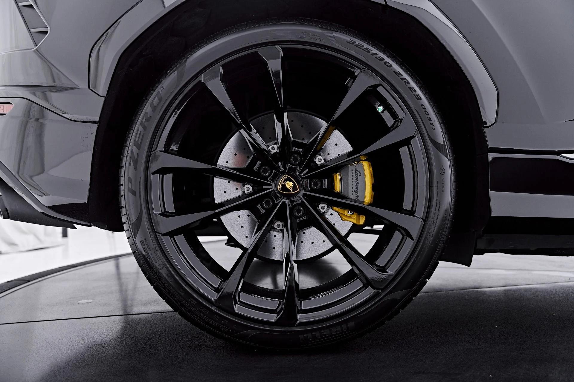 mph028_3604837599_Used_2022_Lamborghini_Urus_Base_1785209696_c203d80dfb
