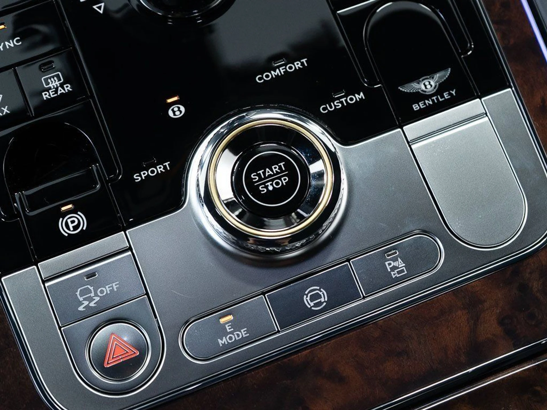 mph028_3605581183_306d9738a2aefebf14668df274f4529c_09df33dce0