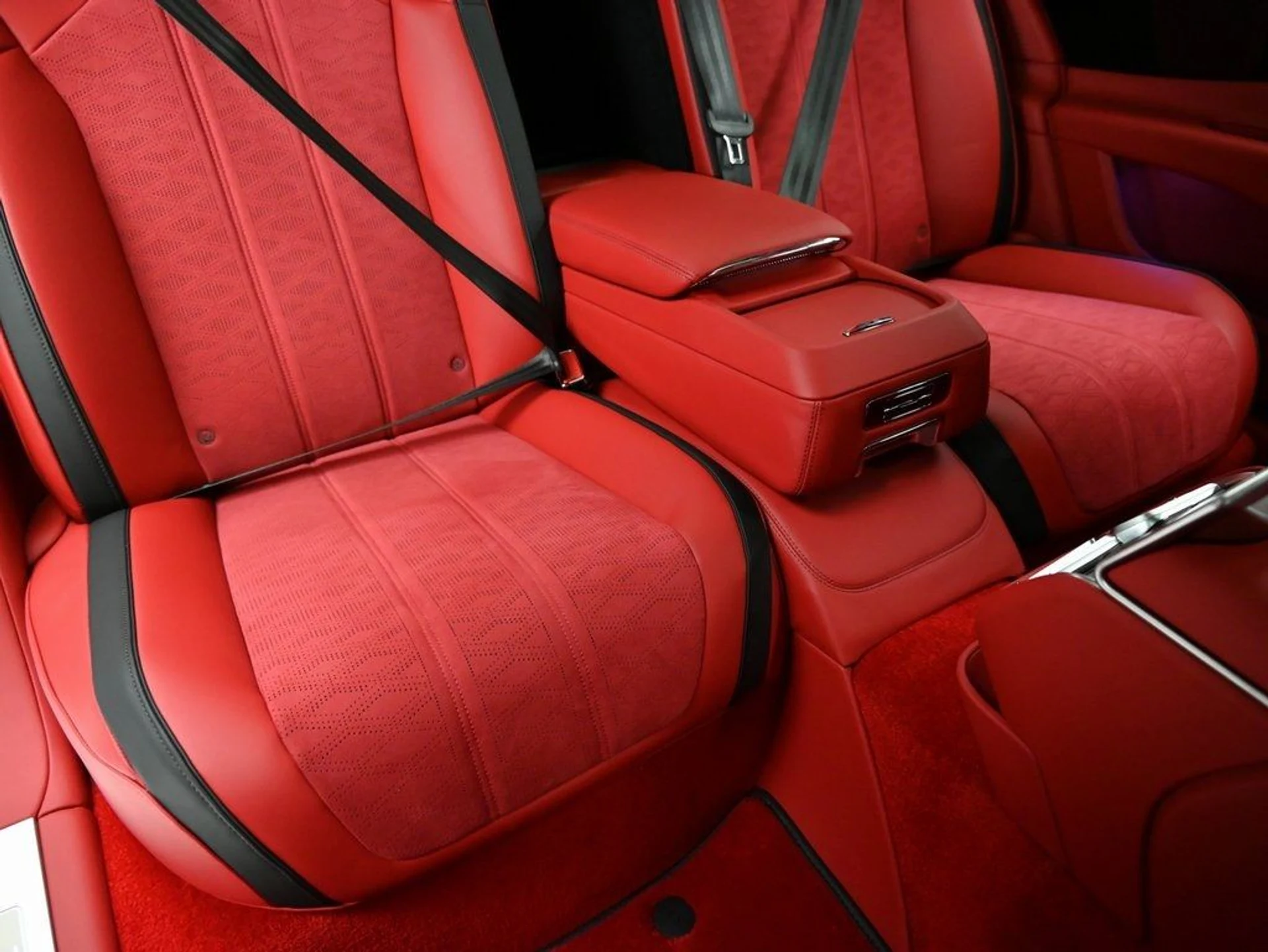 mph028_361225215_f5498b1cfe85fbecc21712fa040e79de_b17313953b