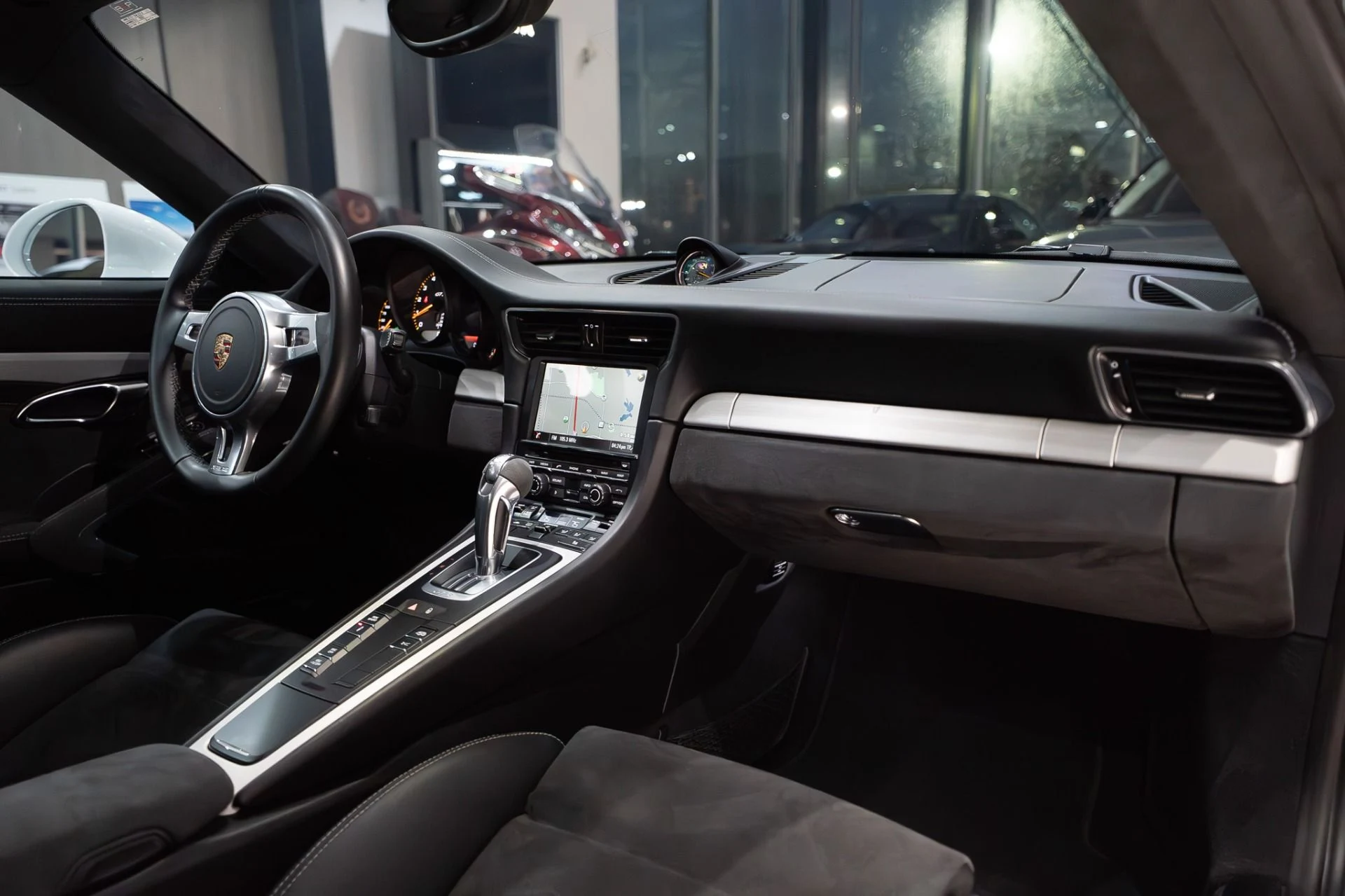 mph028_3615083037_13450_p29_l_b559fa9772