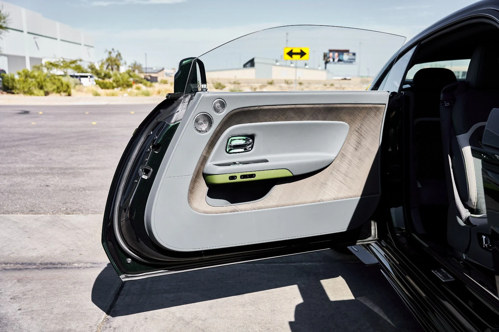 mph028_3616230838_Used_2024_Rolls_Royce_Spectre_Mansory_1776840055_0c8d831538