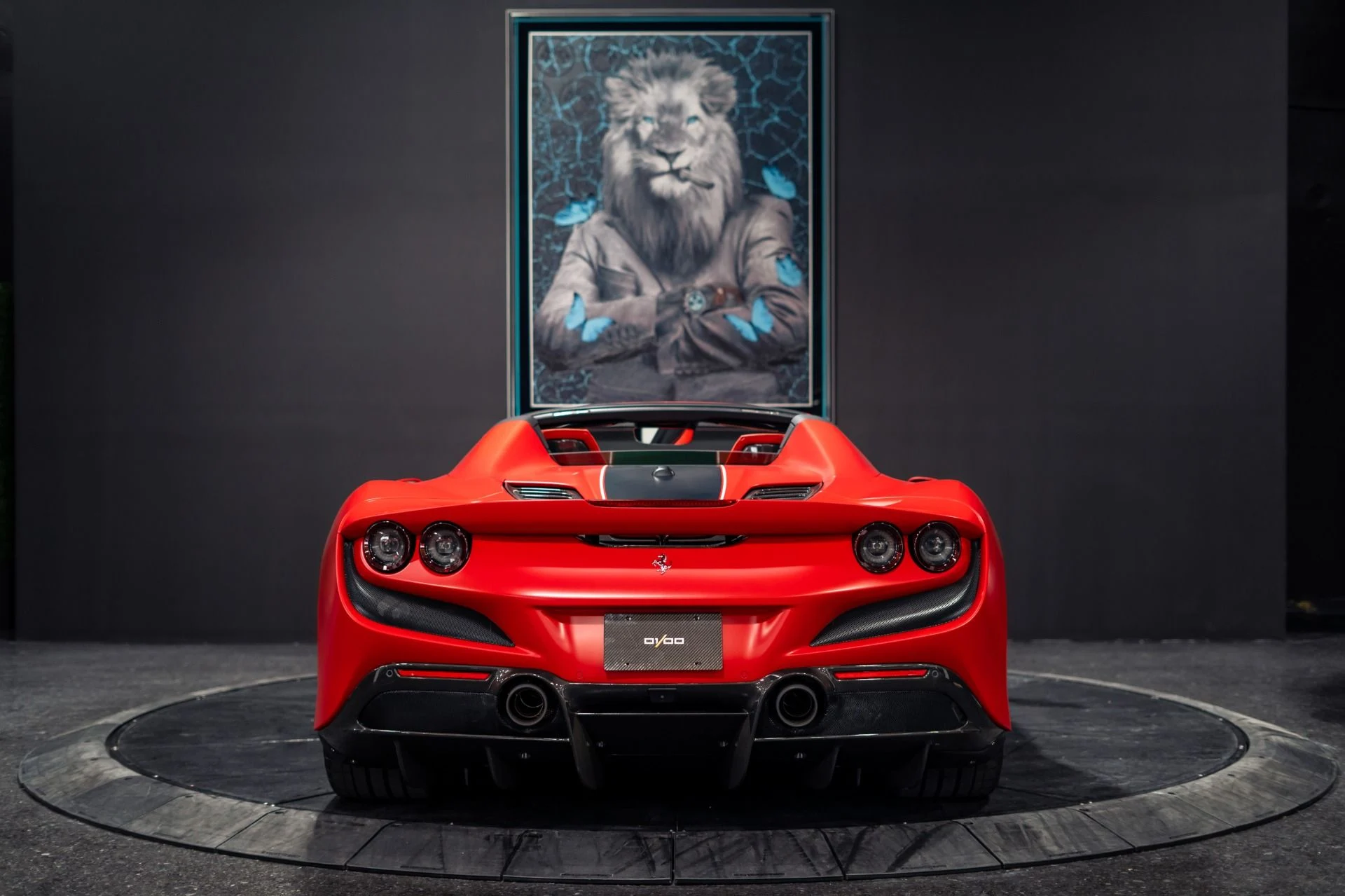 mph028_3621099439_Used_2022_Ferrari_F8_Spider_MASSIVE_500000_MSRP_1784234163_cd886ff338