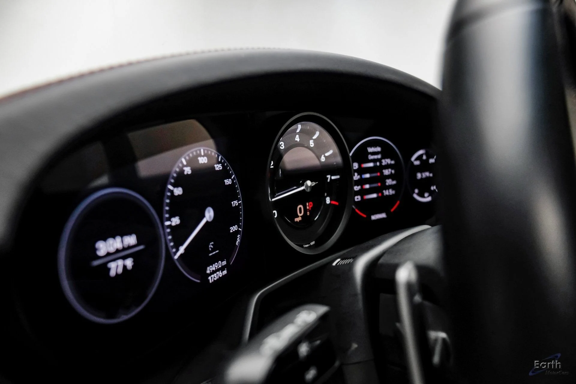 mph028_3639463234_247a5dcc05292337f06f66080a13041fx_c39d143e74