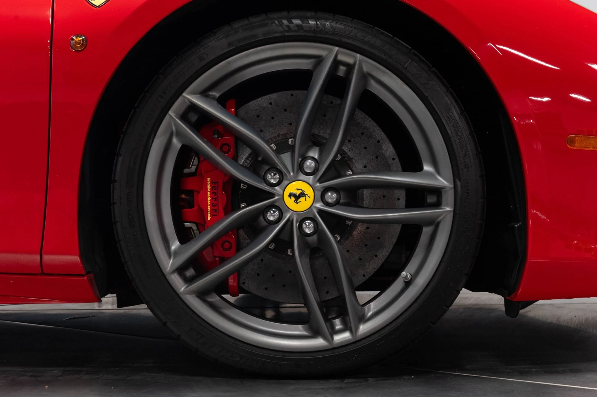 mph028_3641802017_Used_2018_Ferrari_488_GTB_1785189078_cd7f38cb6b