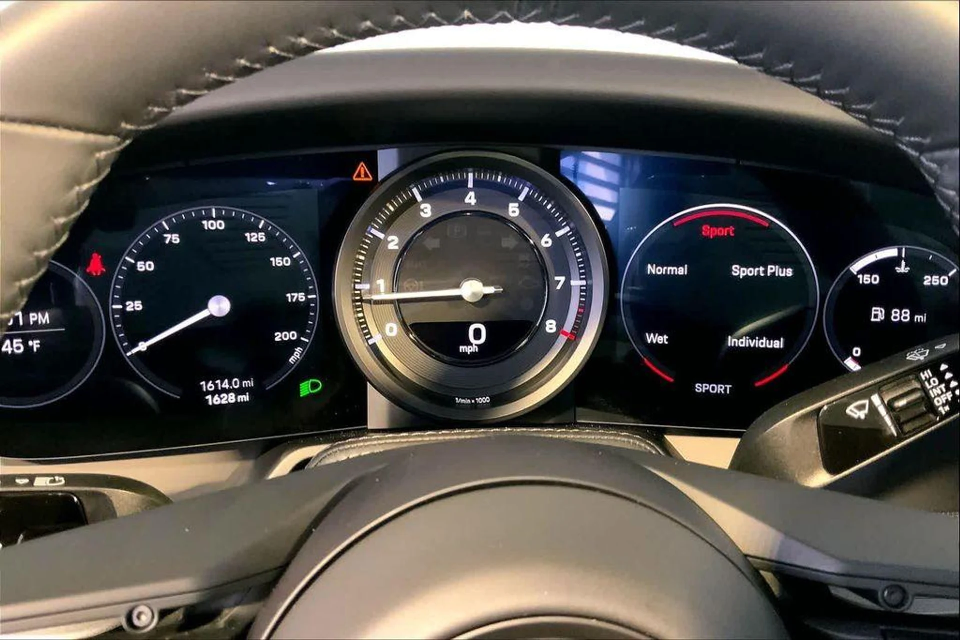 mph028_3643196426_6bvs_N_Isn_D_Beh_Po_Qd5_UAYN_2_Fb_I_0899a19ab7