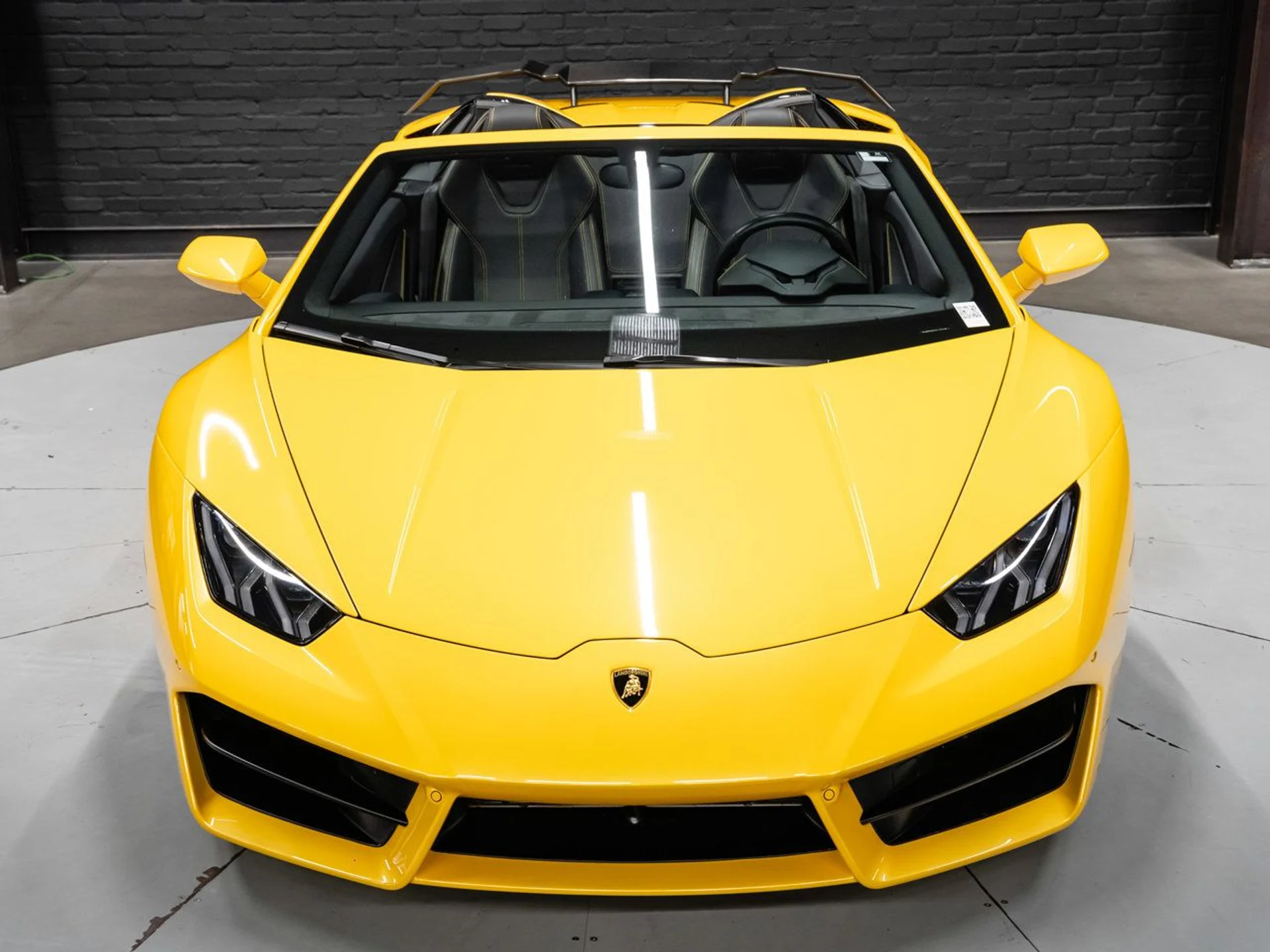 mph028_3644012684_lamborghini_huracan_2017_ae6c6ebf64