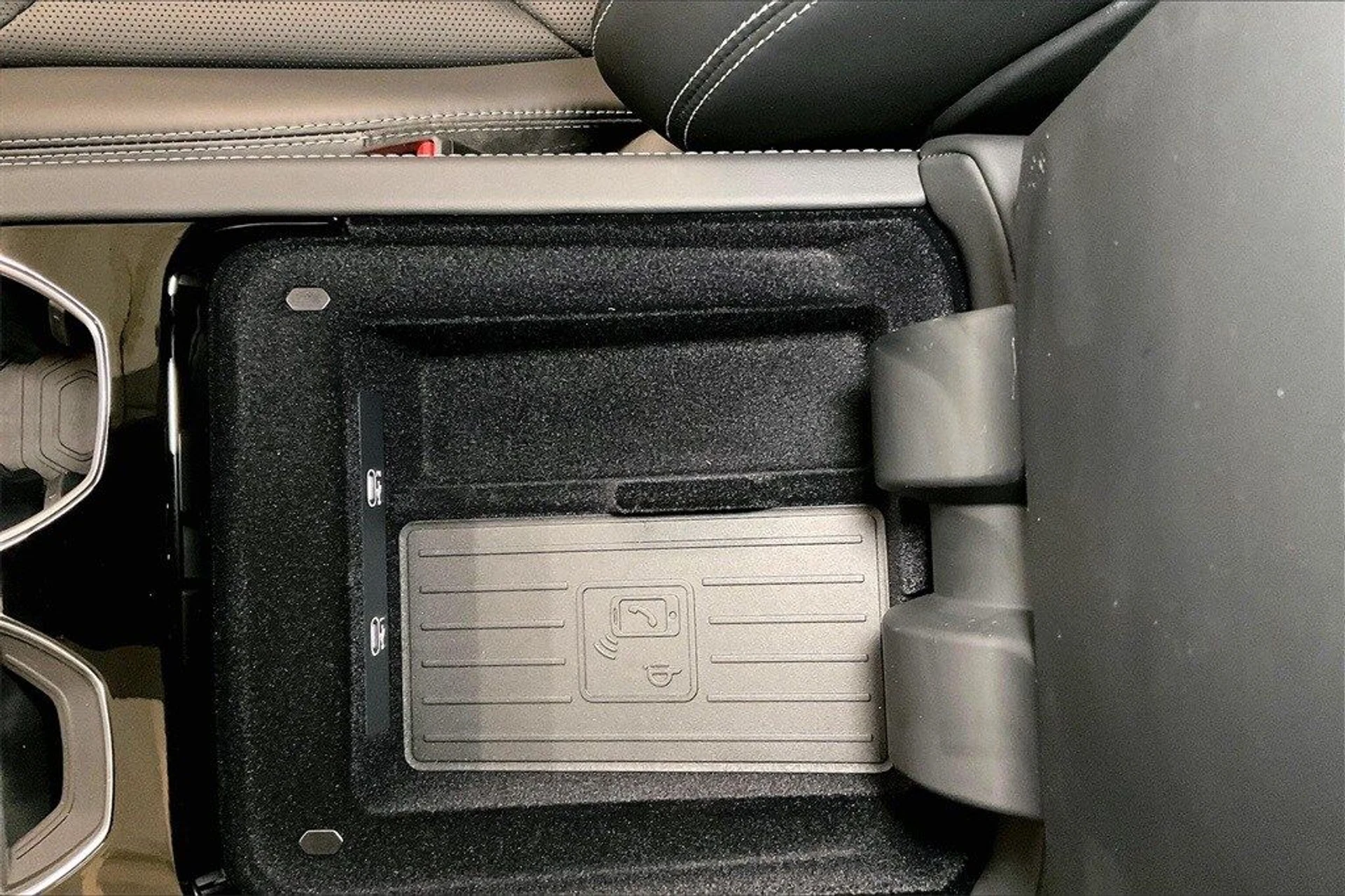 mph028_3648577265_595421a2a0747b7b980a66756792e2e0x_6103b5b1a4