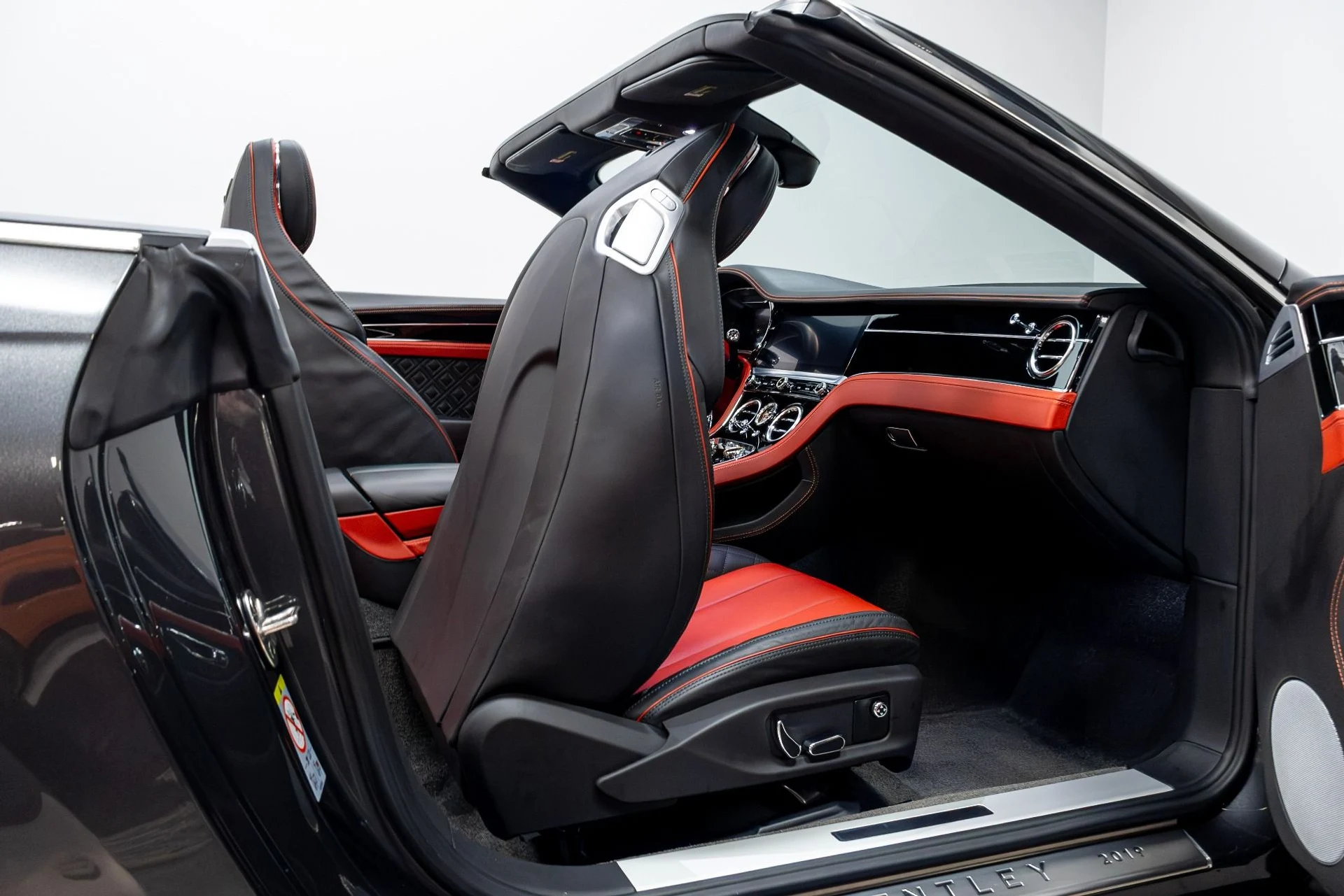 mph028_3651076781_Used_2020_Bentley_Continental_GT_V8_1775255845_9399cb4738