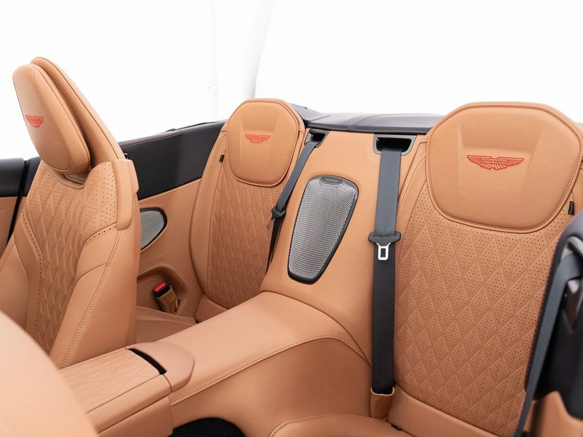 mph028_3652716038_a48dc1cc4f7a4569bc8763b13844578e_356ef3d364